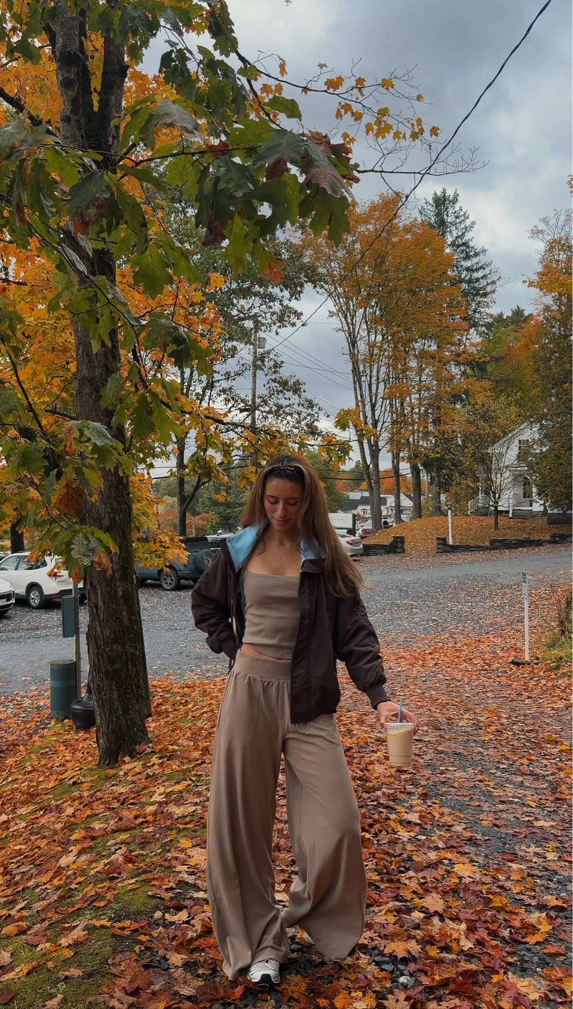 Recent hiking/walking outfit in Vermont! @fpmovement wearing xs in the set and jacket 🤎 #fpmovementpartner #fallfashion