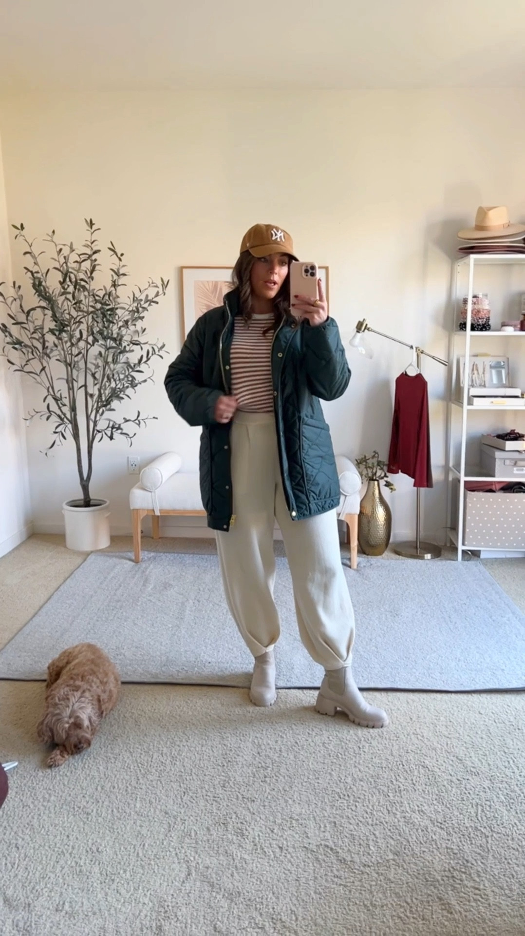 The best jacket for fall 🍂🍁
Medium weight goes with everything, I’m in a large!
Pants and long sleeve tee- mediums 



#LTKVideo #LTKSeasonal #LTKMidsize