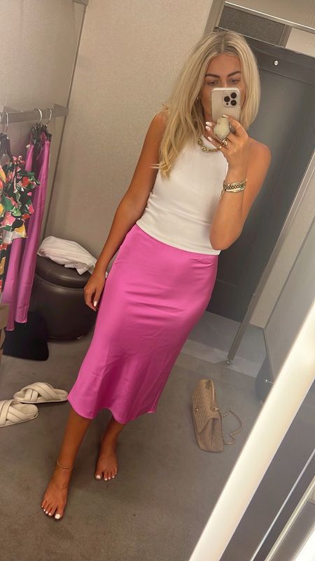 Amazon satin skirt on major sale 
Amazon tank TTS 
amazon fashion, amazon fashion finds, summer outfit 

#LTKSaleAlert #LTKFindsUnder50 #LTKStyleTip