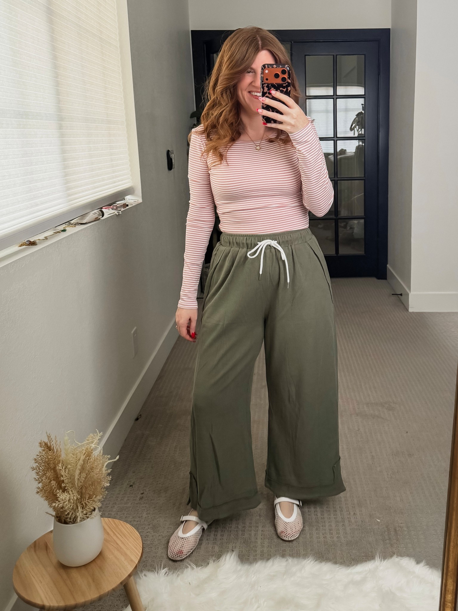 Comfy spring outfit size medium in pants and small in top 

#LTKgrwm #LTKmomlife #LTKootd