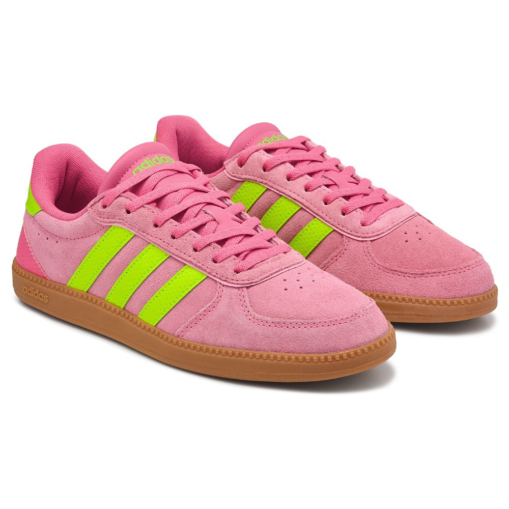 Women's Breaknet Sleek Sneaker | Famous Footwear
