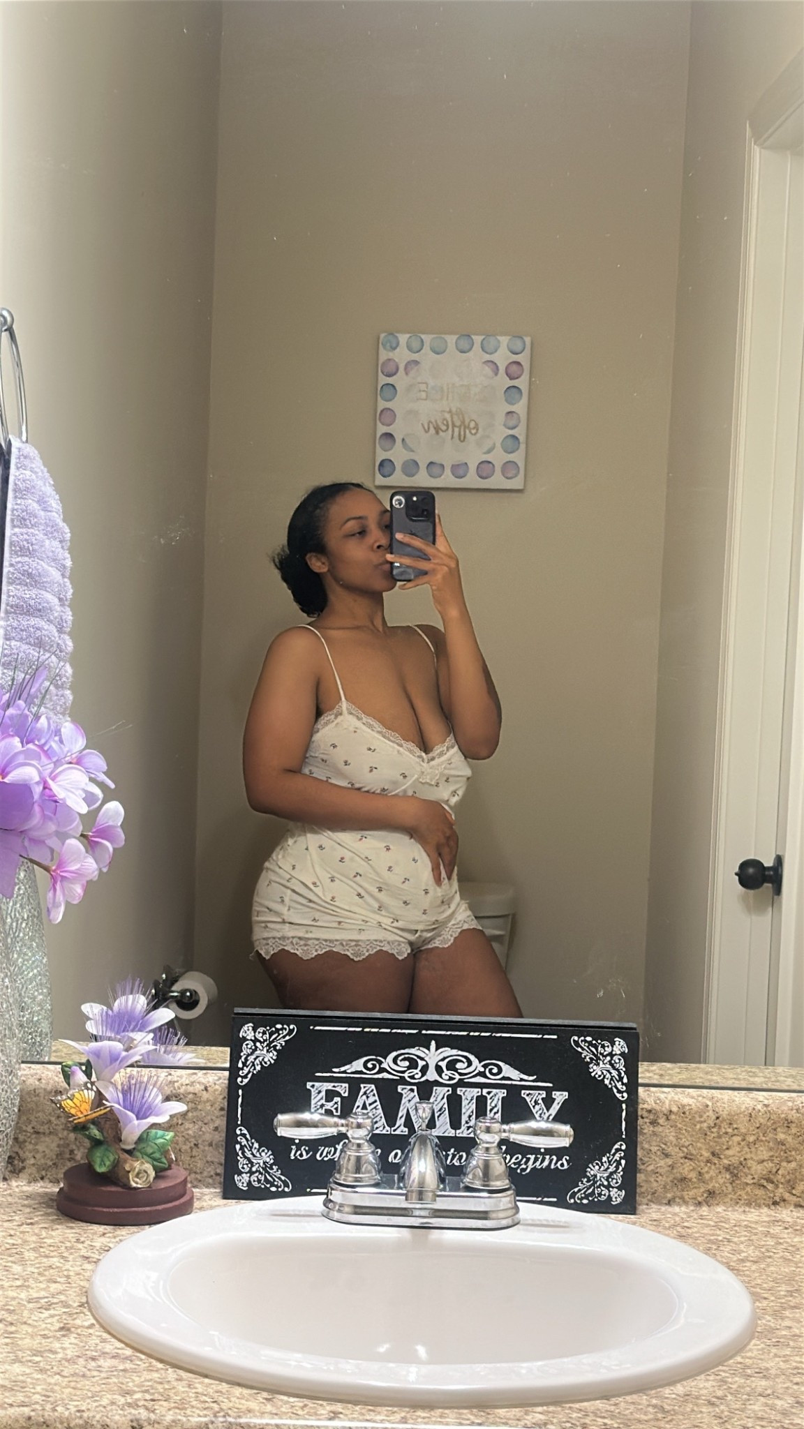 Walmart did not disappoint with this pajama set. I love it. 

I am:
5’2
Wearing a small

#LTKmorningroutine #LTKmomlife #LTKselfcare