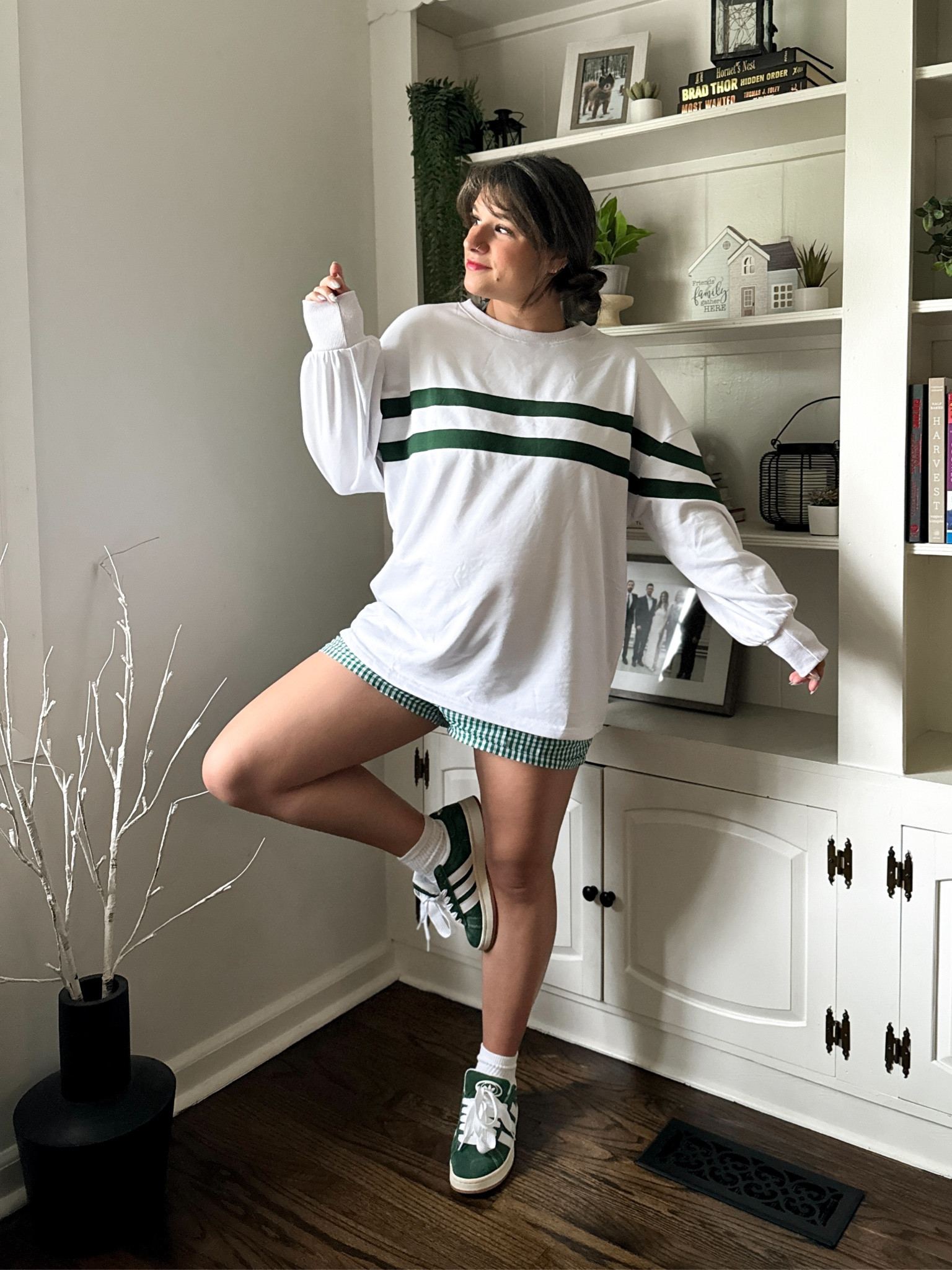 top: medium for more oversized fit
boxers: medium to fit the bump


outfit ideas, maternity style, that girl aesthetic, Pinterest girl, aesthetic ideas, bump style, maternity outfits for summer, casual style 

#LTKStyleTip #LTKFindsUnder50 #LTKBump