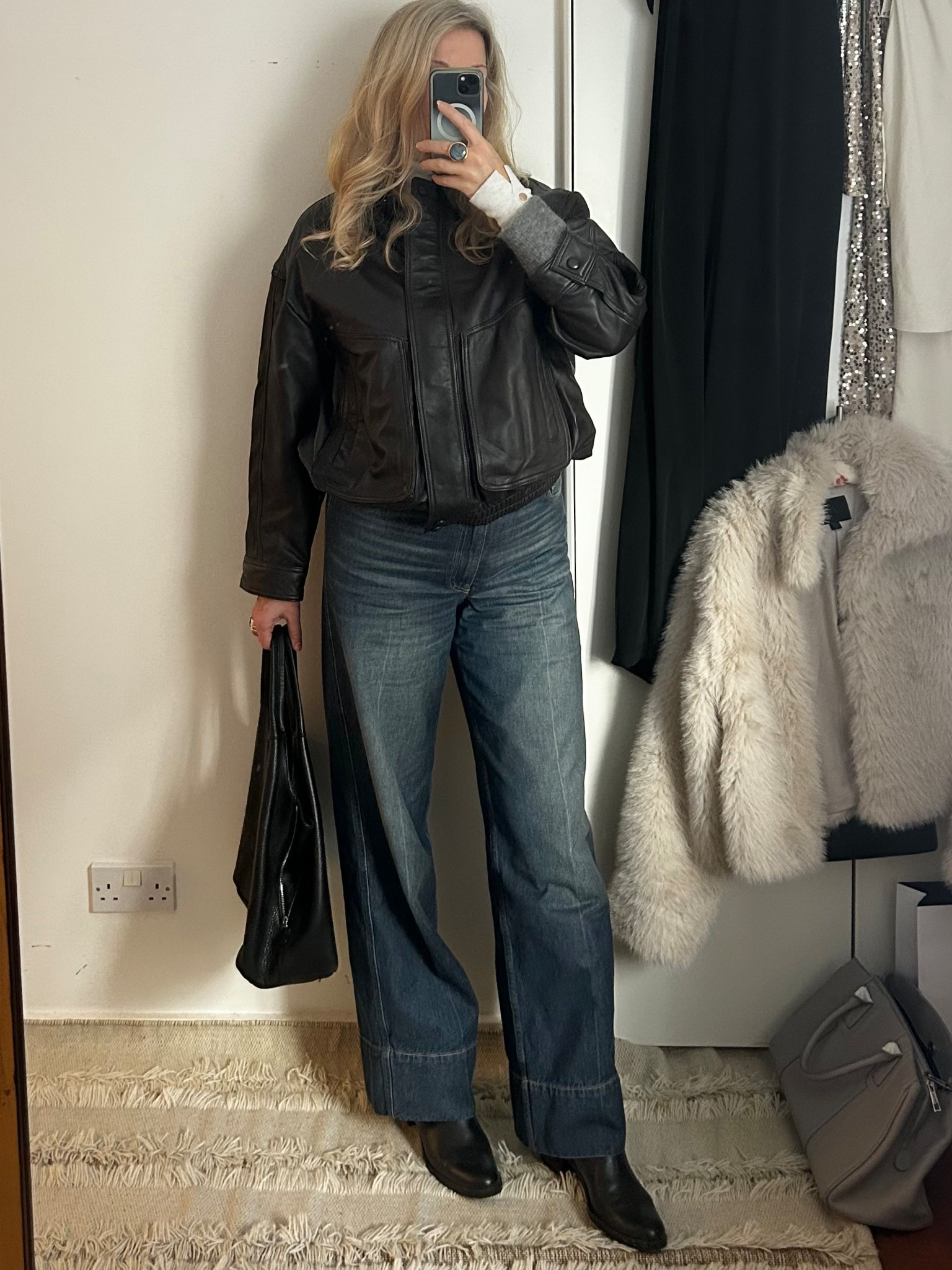 Brown leather jacket, but make it blouson style 

#LTKjeans #LTKuk #LTKstyletip
