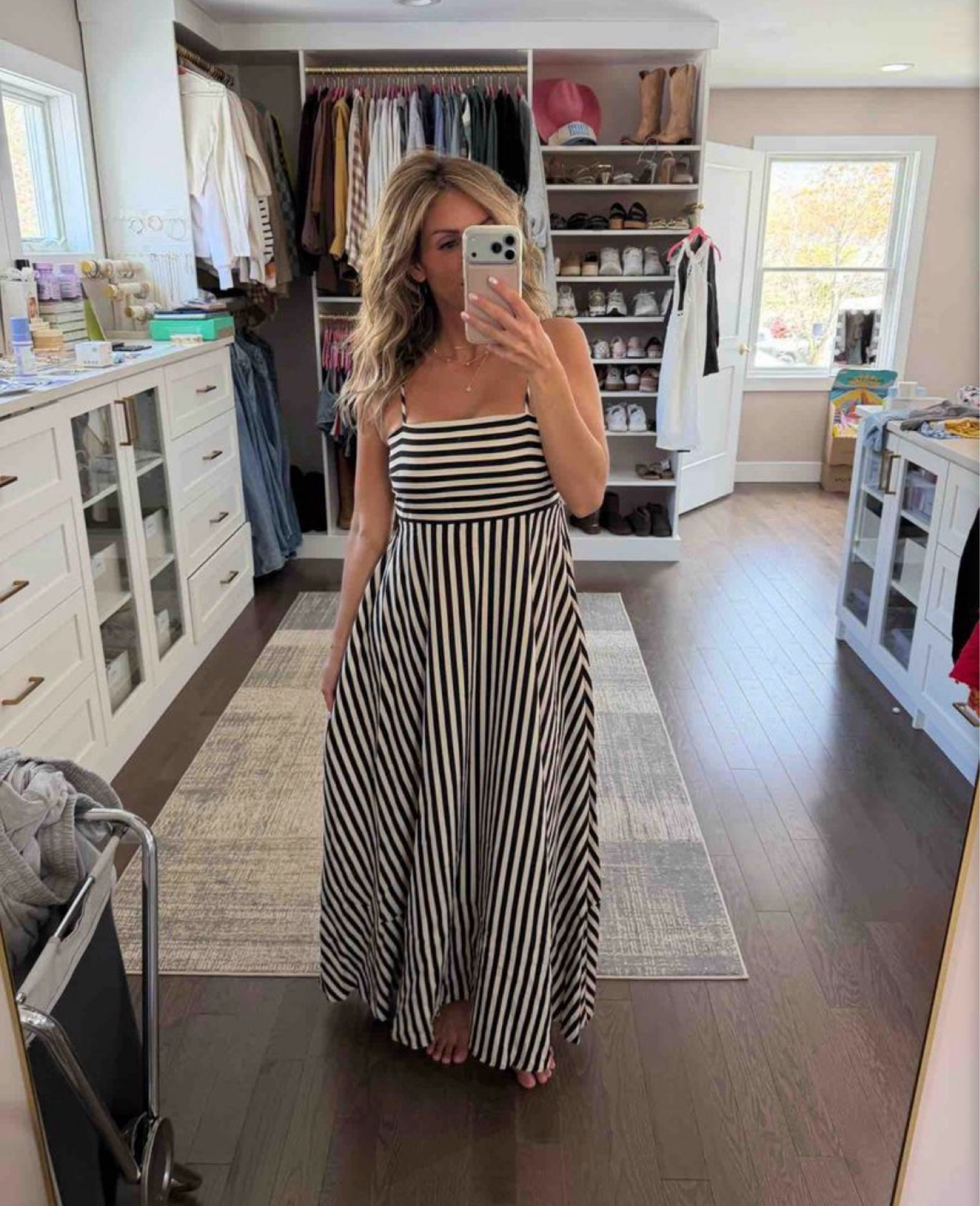 The perfect lightweight dress for summer! 

#LTKdayinmylife #LTKgrwm #LTKootd