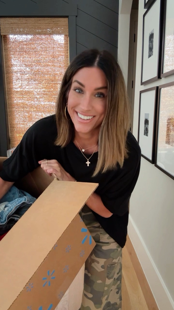 These Walmart finds are SO GOOD! 👏🏼🙌🏼🤯 every single item is under $30!

#LTKFindsUnder50 #LTKFindsUnder100 #LTKSaleAlert