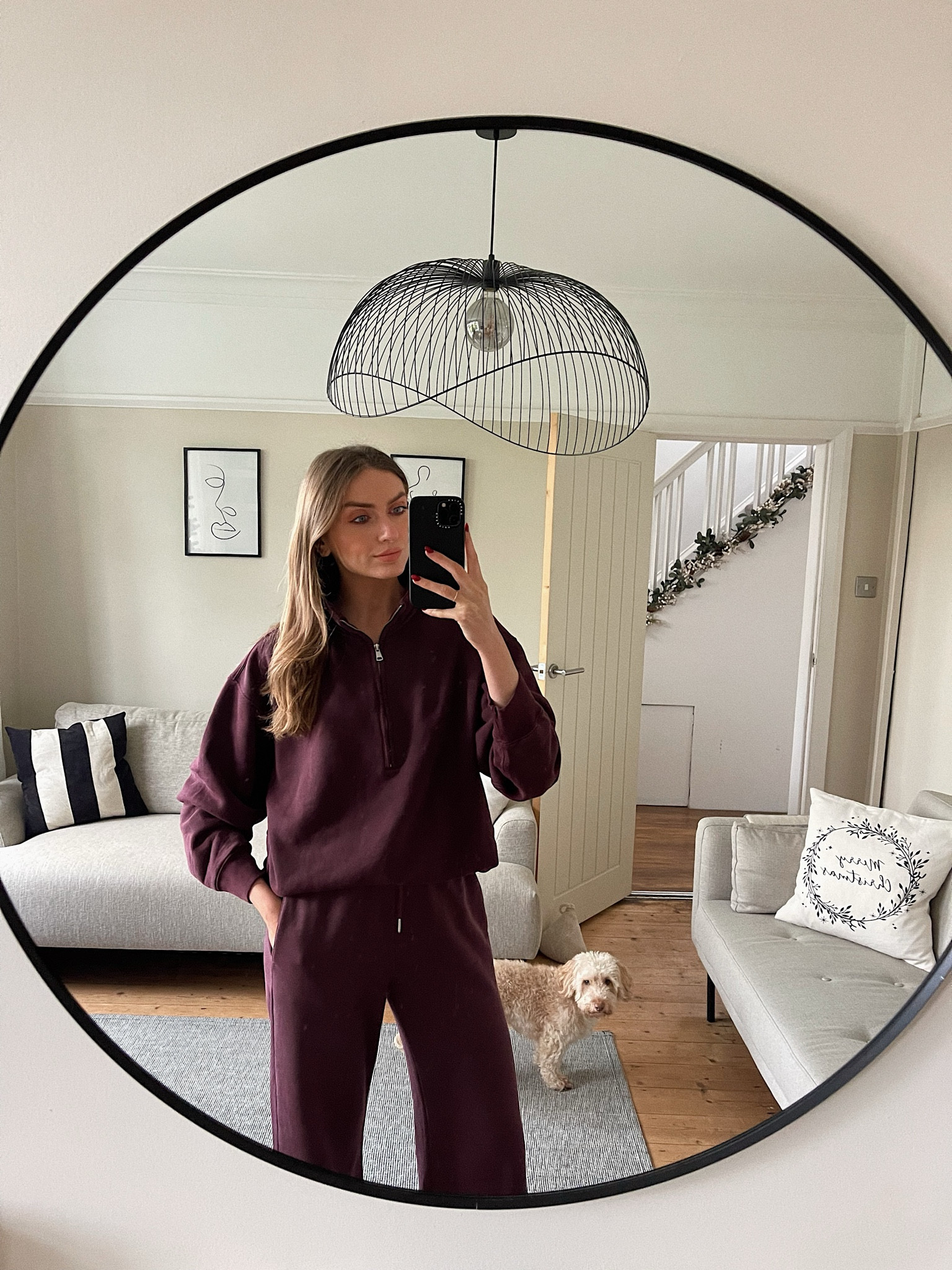 A comfy Sunday at home 
Wearing a medium in the Abercrombie burgundy half zip
And a small in the wide leg joggers


Comfy outfit, loungers, joggers, cosy, airport outfit 


#LTKeurope #LTKwinter #LTKuk