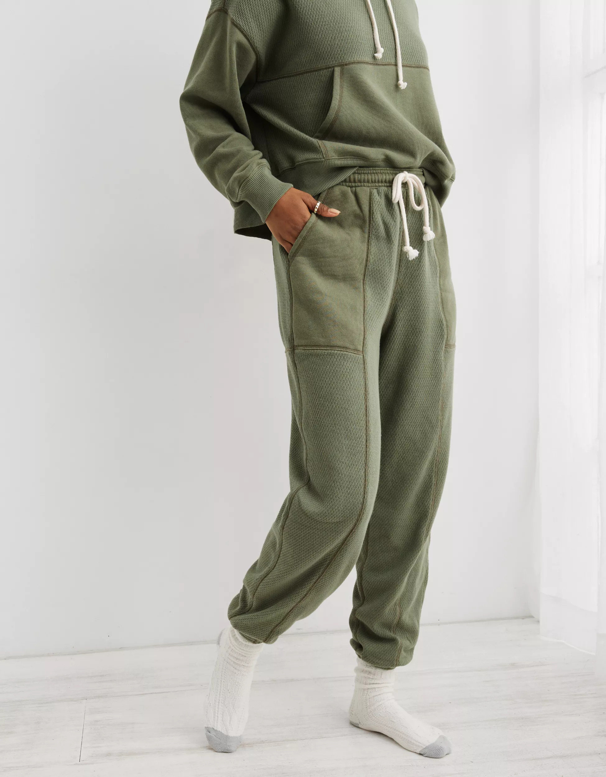 Aerie High Waisted Textured Jogger | Aerie