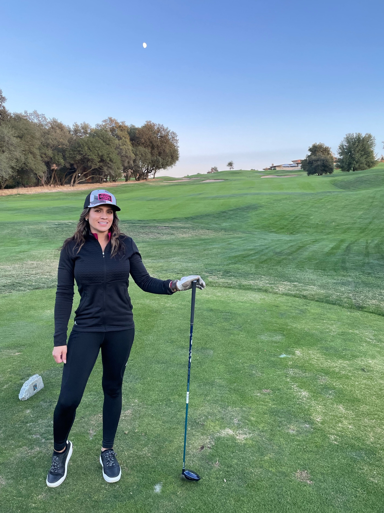 Womens Fall/Winter Golf Outfits, 
Fall/ Winter Activewear Outfit Ideas, Athleisure.

#LTKunder100 #LTKsalealert #LTKstyletip