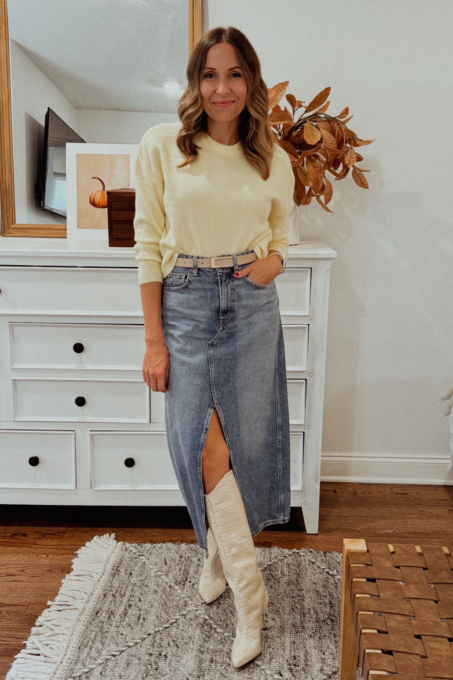 Sweater - XS
Boots - TTS
Skirt - linked similar 



#LTKStyleTip #LTKSeasonal #LTKFindsUnder50