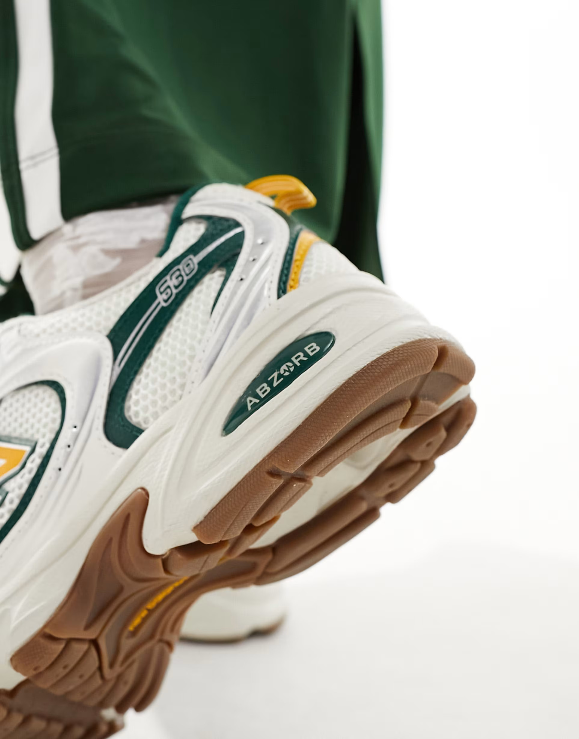 New Balance 530 collegiate sneakers in white green and gold Exclusive at ASOS - WHITE | ASOS (Global)