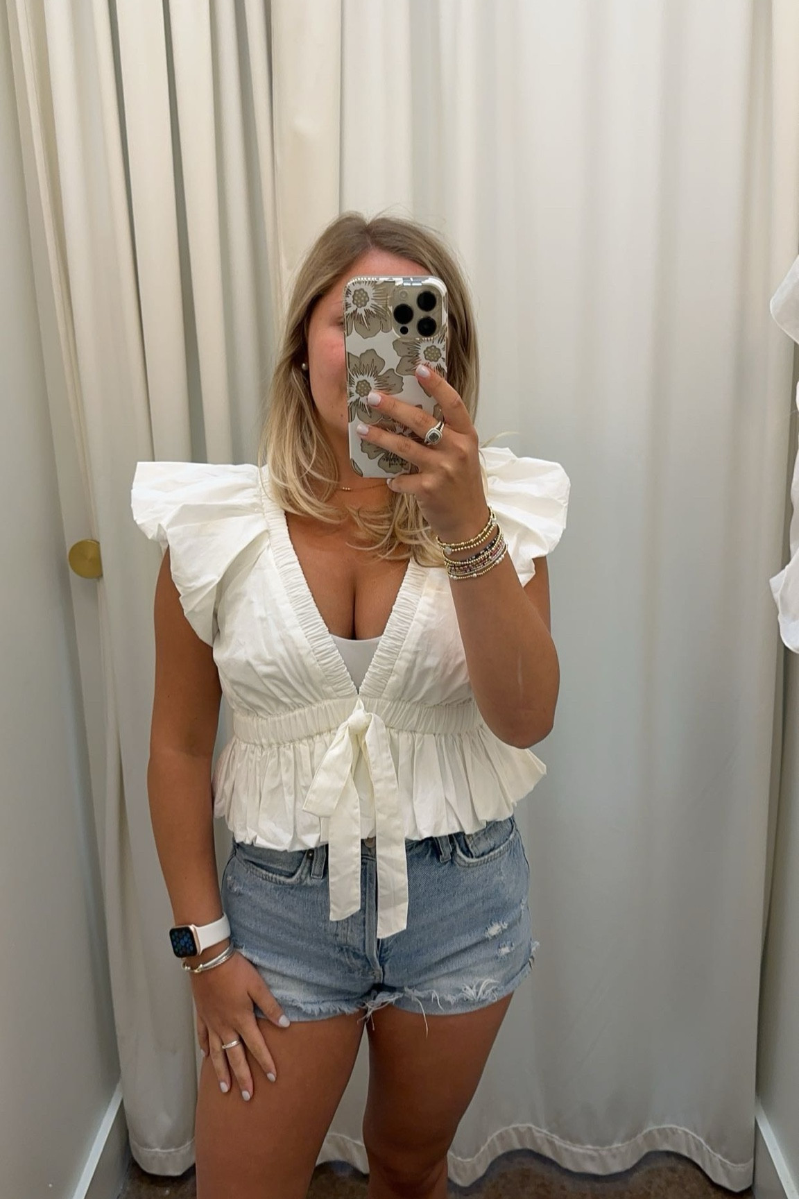 The cutest top for summer ! 

#LTKBeauty #LTKFindsUnder100 #LTKStyleTip