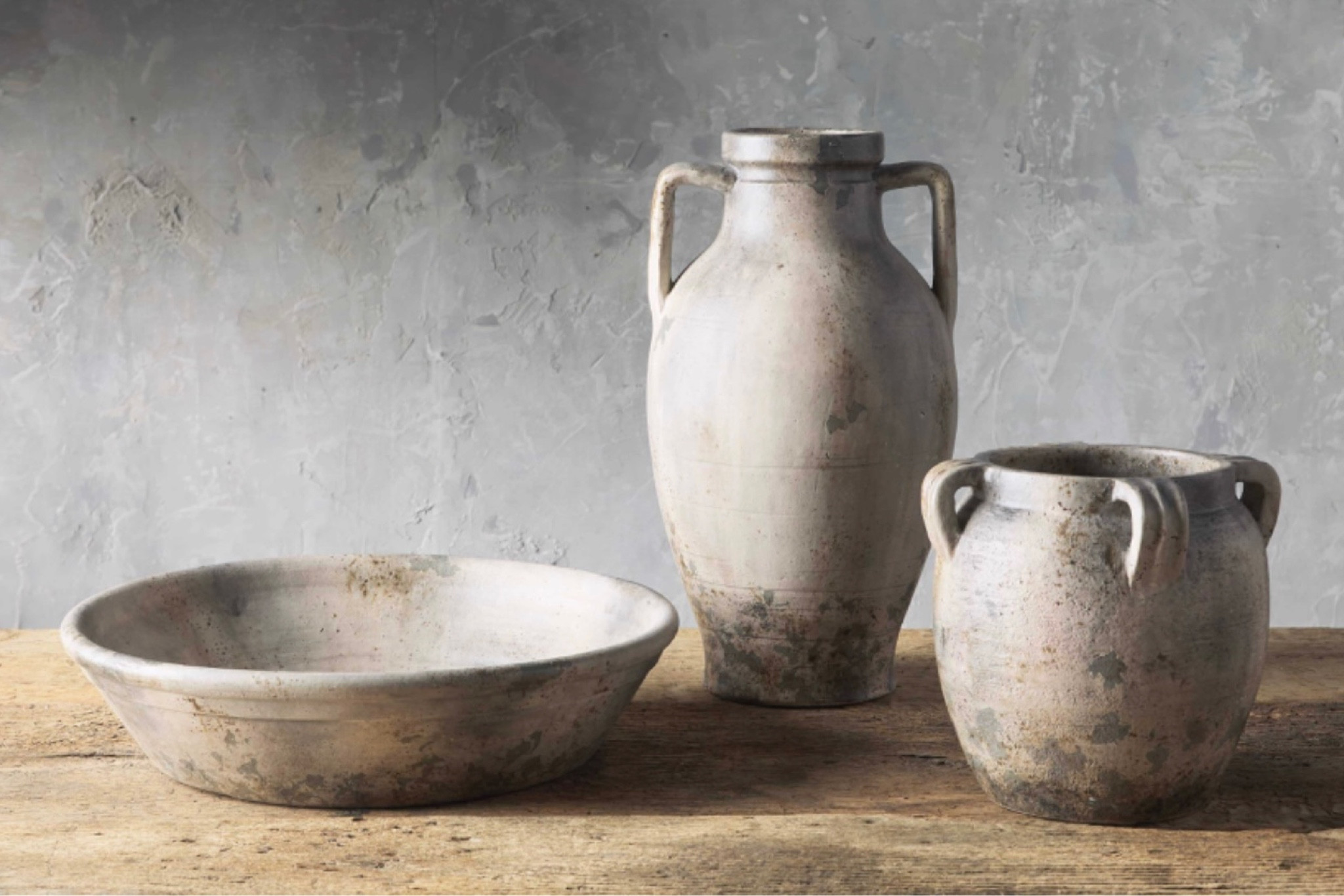 Arhaus Umbria Low Urn Vase 

#LTKSale #LTKFind #LTKsalealert