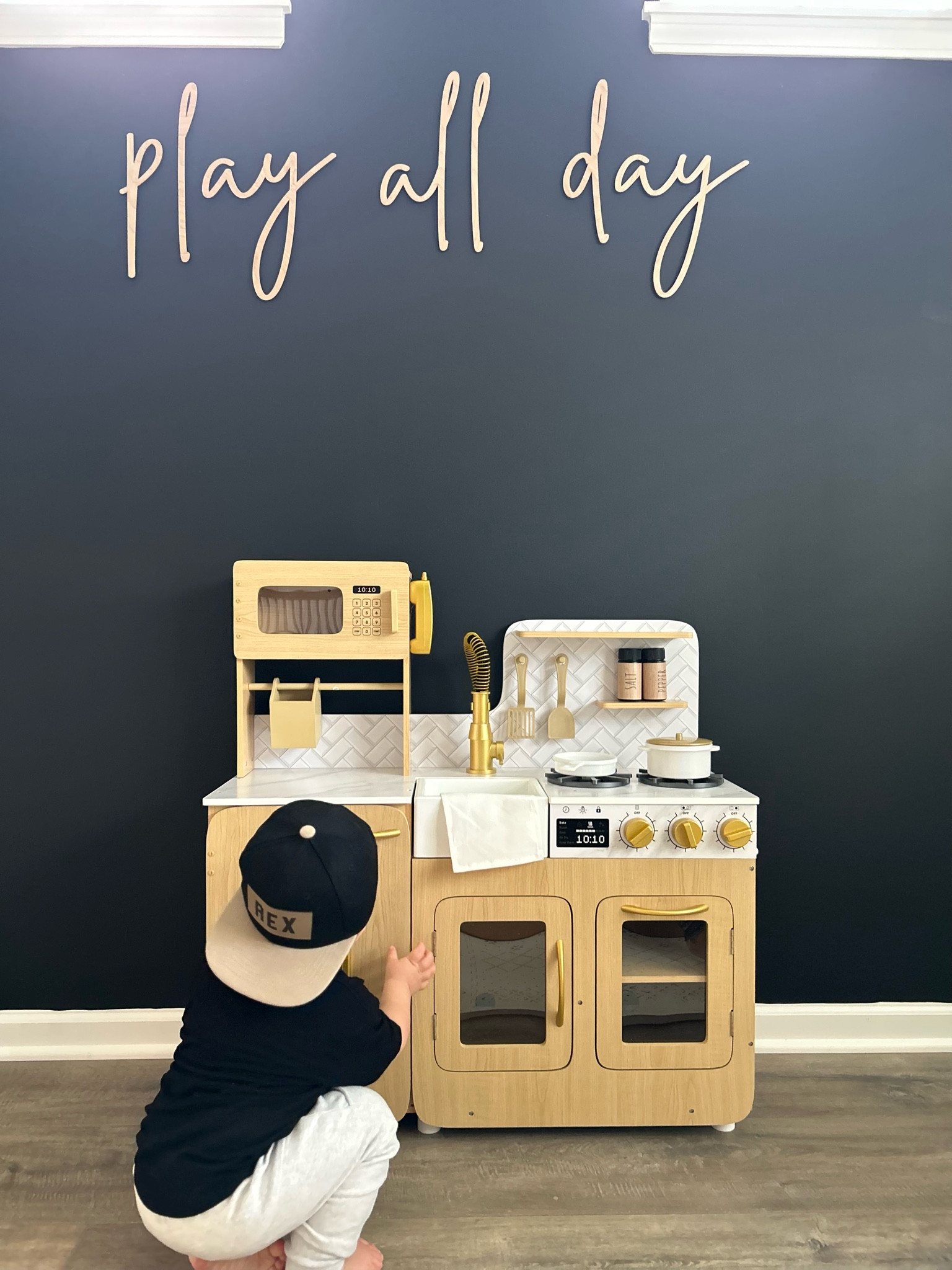 The BEST play kitchen for toddlers! It’s a neutral lovers dream and so much fun  

#LTKbaby #LTKhome #LTKkids