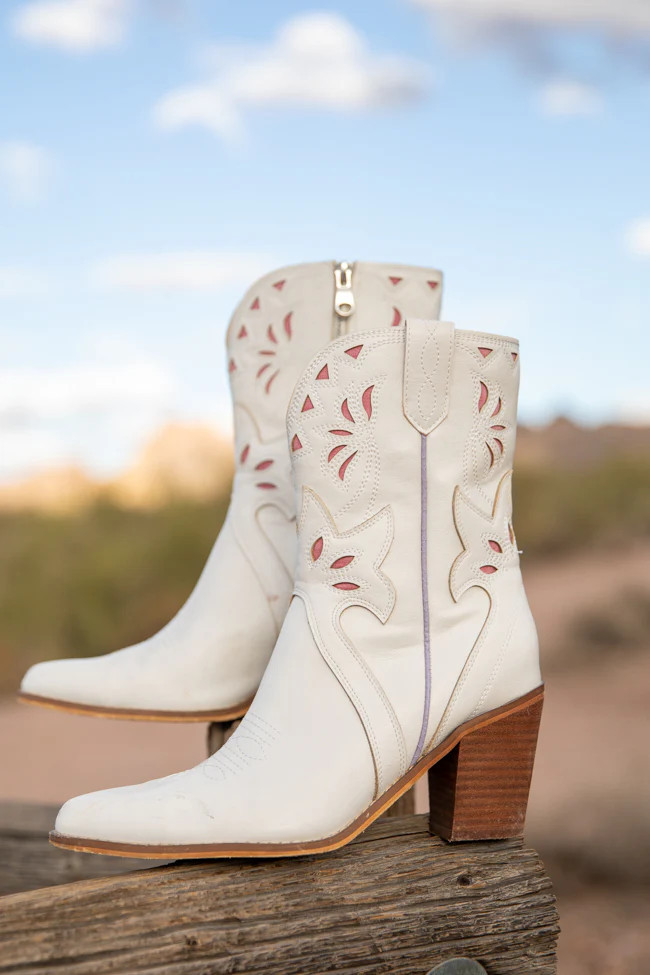Dallas White Pointed Toe Booties FINAL SALE | Pink Lily