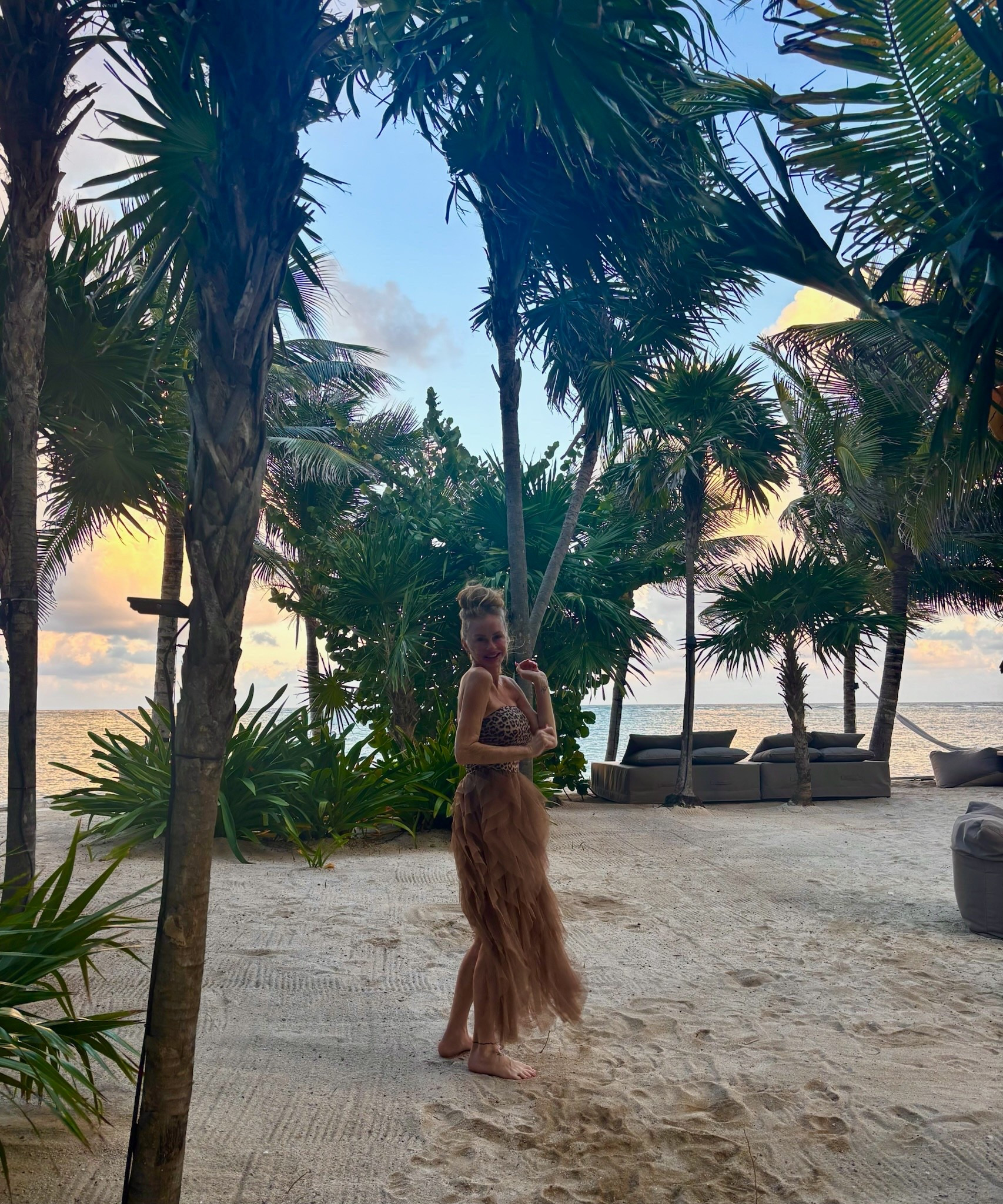 #Tulum Mexico wearing a beautiful dress from SHEIN https://img.ltwebstatic.com/v4/p/pics1/2025/08/29/12/175643226184b622ff3fc314b7c6e99812914253bb.png