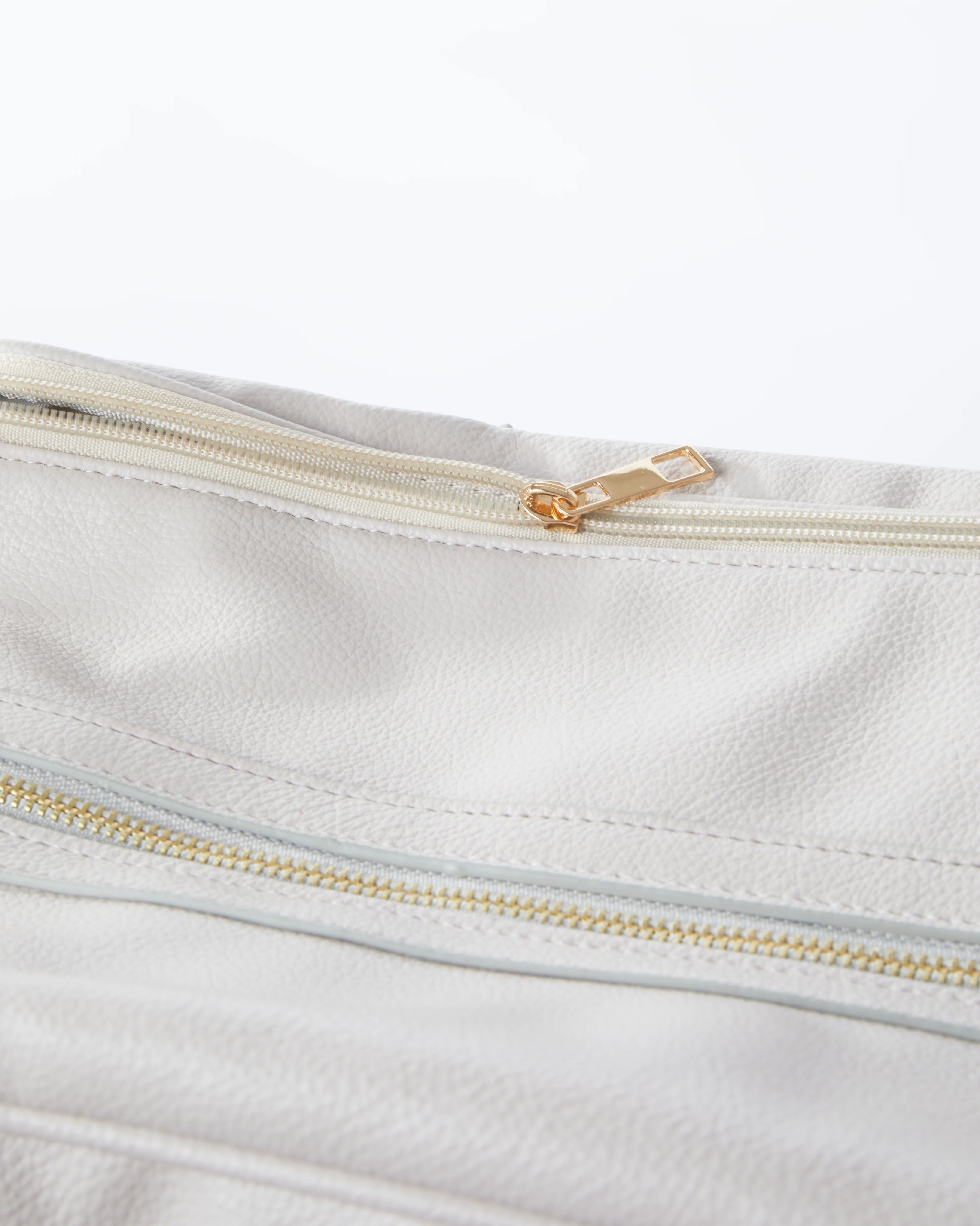 Leather Duffel Bag | KenzKustomz