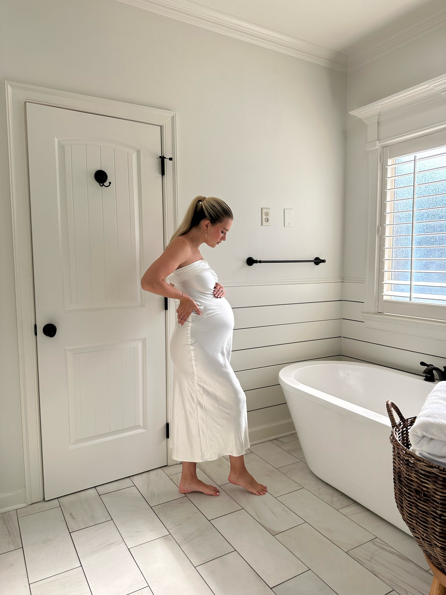 LOVE the look of this! The bag is pretty too! 

#LTKFindsUnder100 #LTKBump #LTKSummerSales