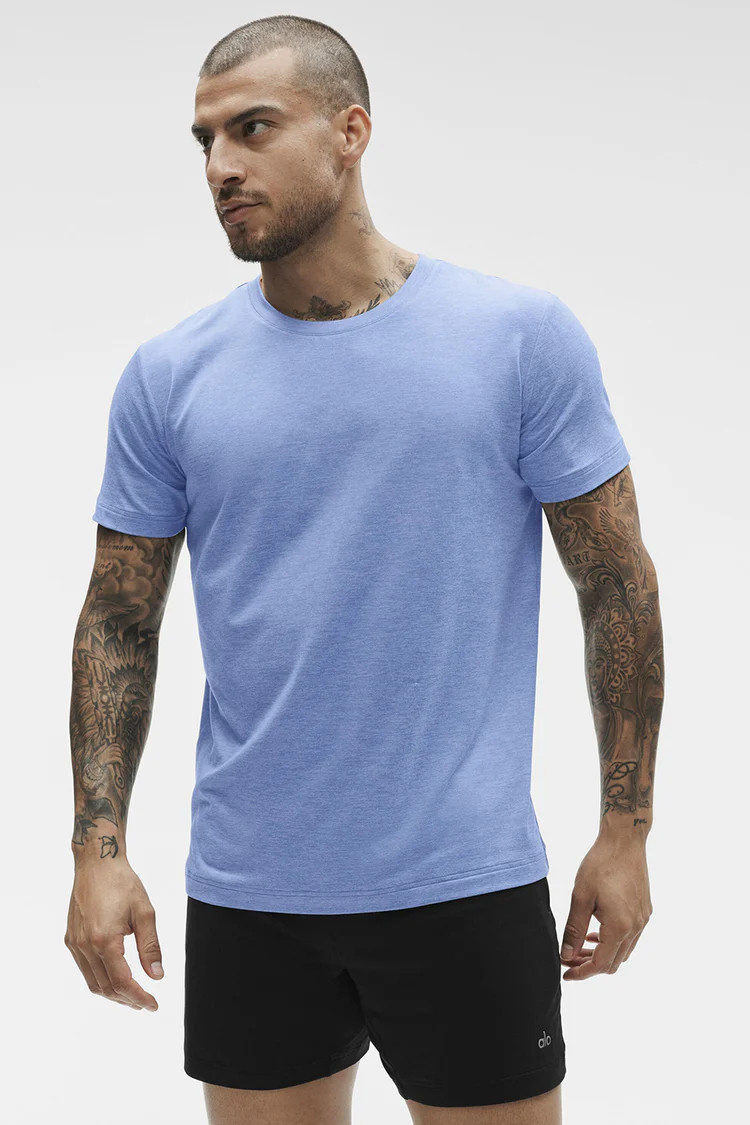 Conquer Reform Crewneck Short Sleeve - Espresso | Alo Yoga (US)