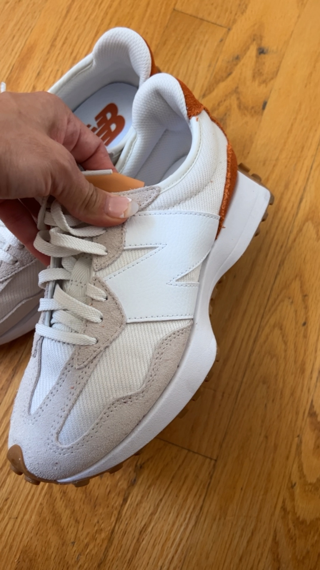 These sneakers 😍

#LTKFindsUnder100 #LTKStyleTip #LTKShoeCrush