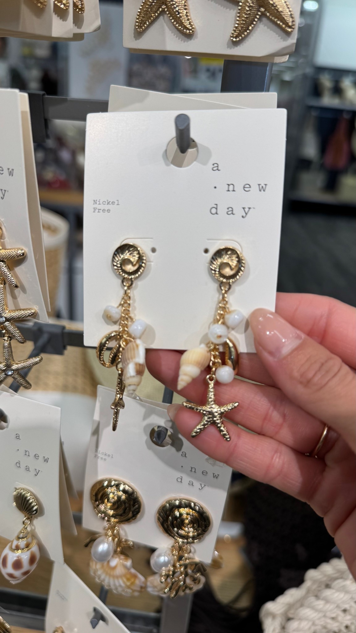 More shell earrings🐚💫🌊

#LTKootd #LTKmomlife #LTKdayinmylife