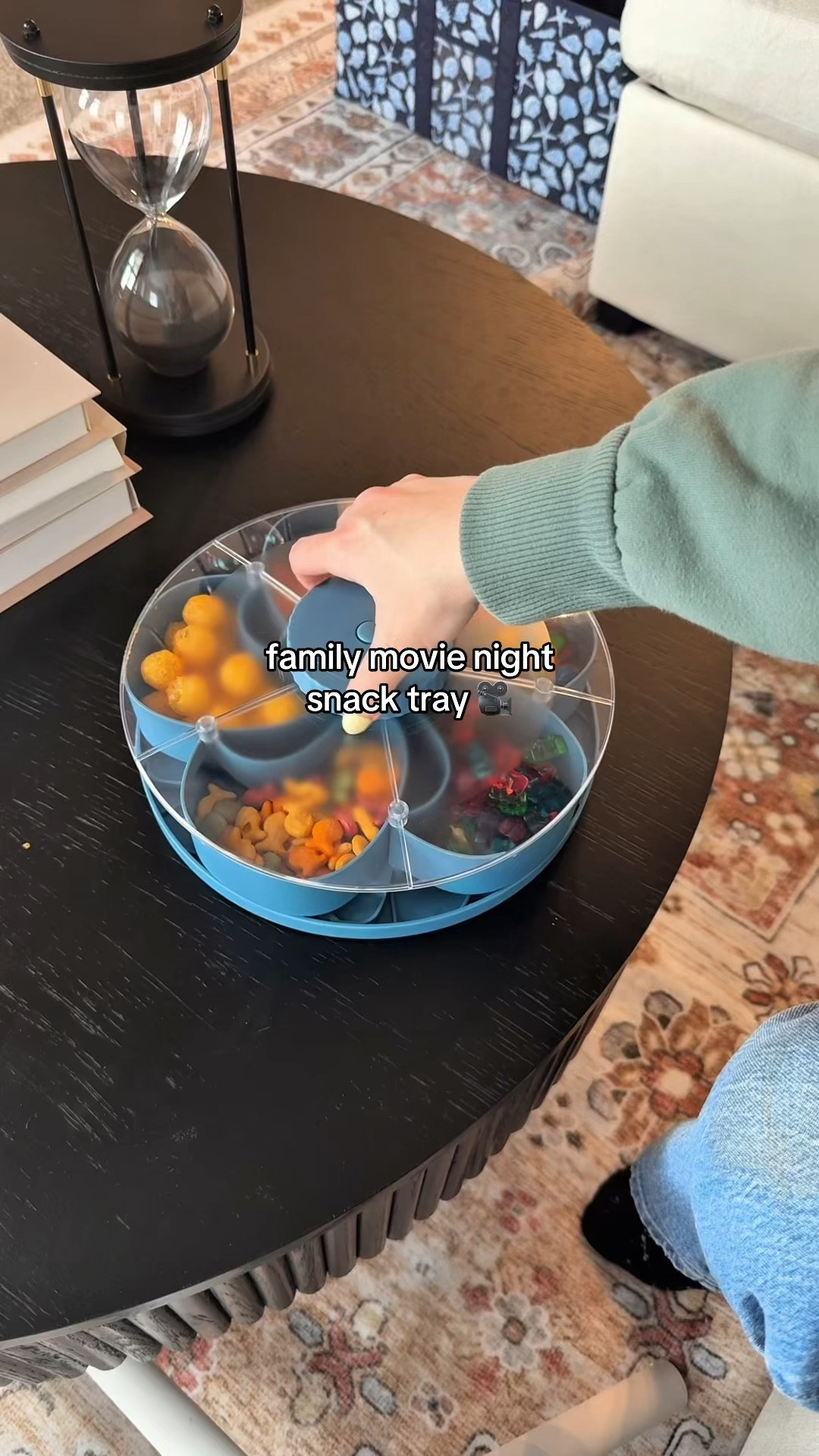 Such a fun way to serve snacks! 