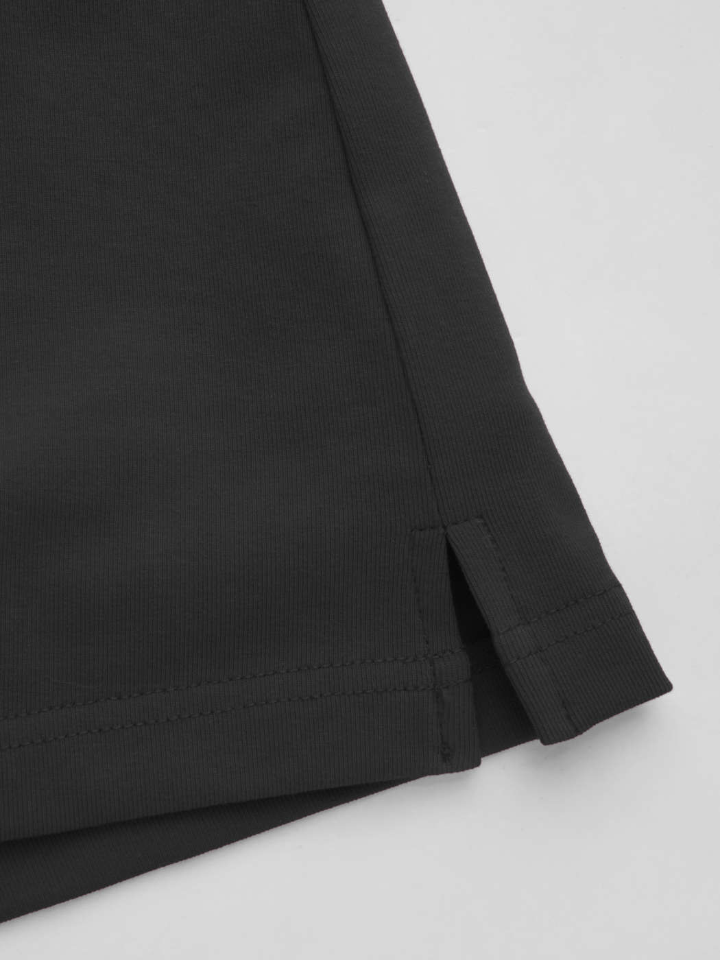 Baumwollmischung Low-Rise Mini-Skort mit elastischem Bund und Schlitz... | Cider