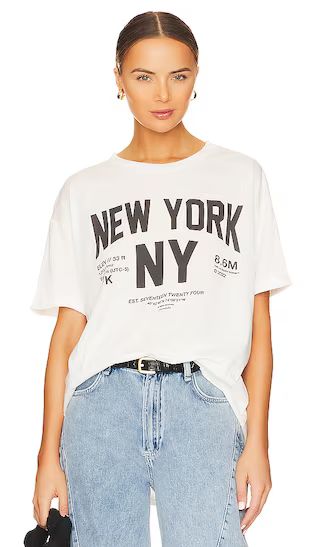 Welcome To New York Oversized Tee in White | Revolve Clothing (Global)