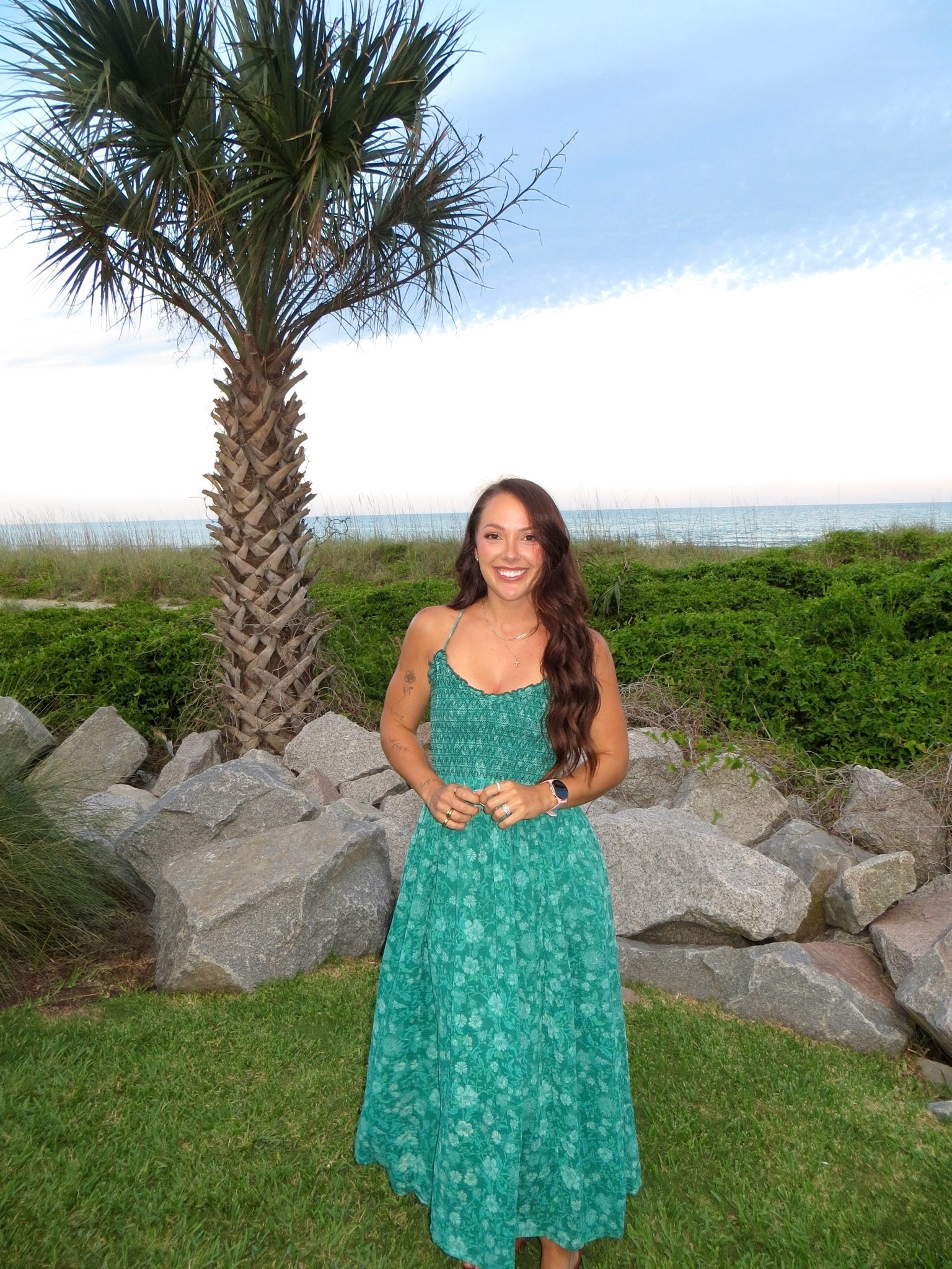 Perfect dress for dinner on the beach ☀️

#LTKgrwm #LTKootd #LTKTravel