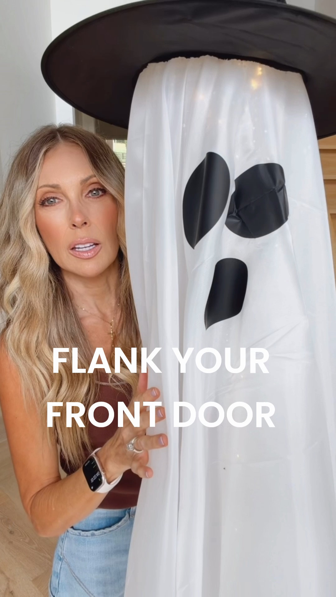 #Ad Flank your porch with light-up ghosts for an easy, spooky statement! #ad @wayfair #wayfairpartner #wayfair