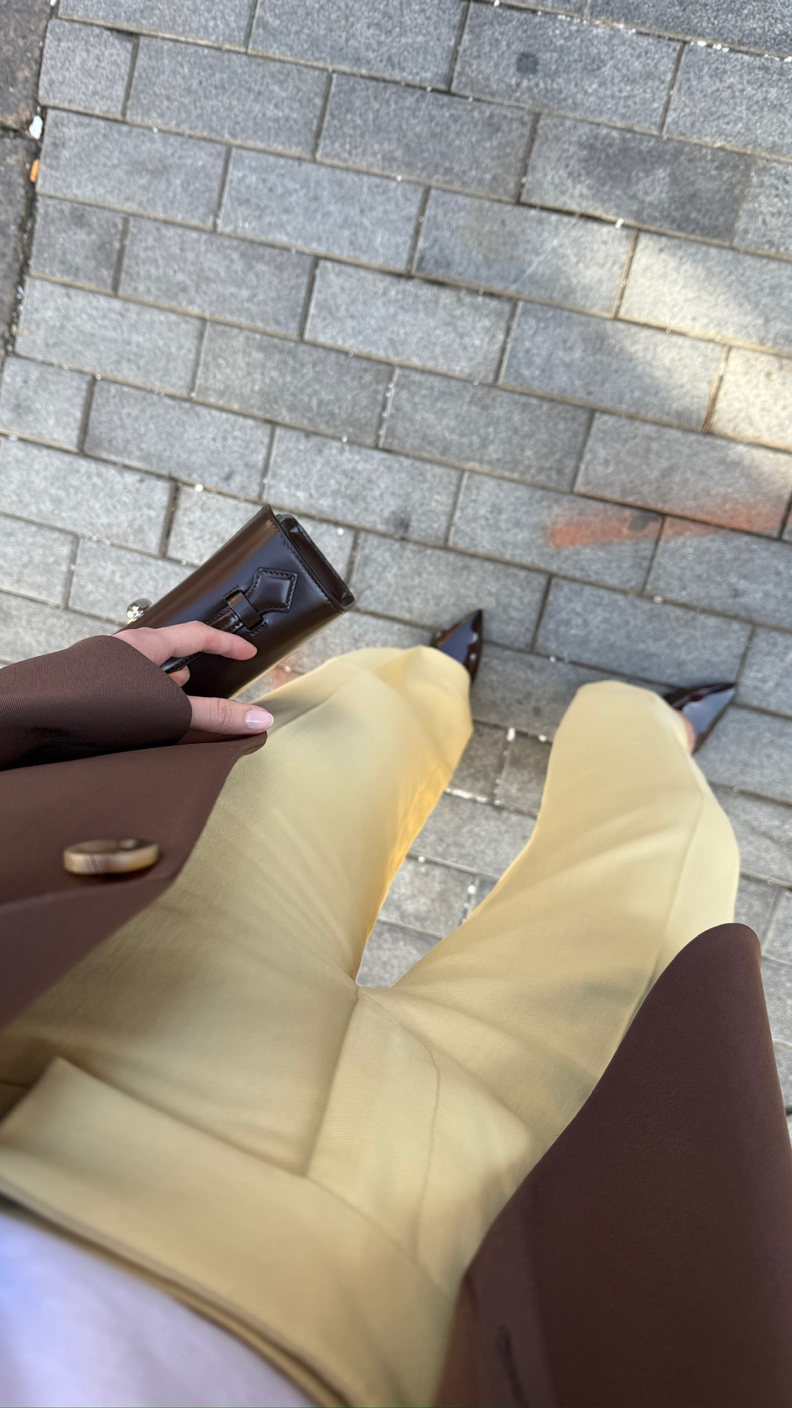 1 Item Styled 5 Ways
Highlighting 🧈 yellow 


#LTKU #LTKSeasonal #LTKStyleTip