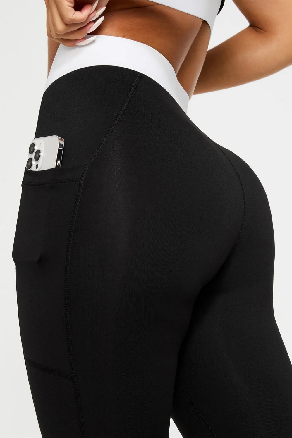 On-The-Go PowerHold® High-Waisted Legging | Fabletics