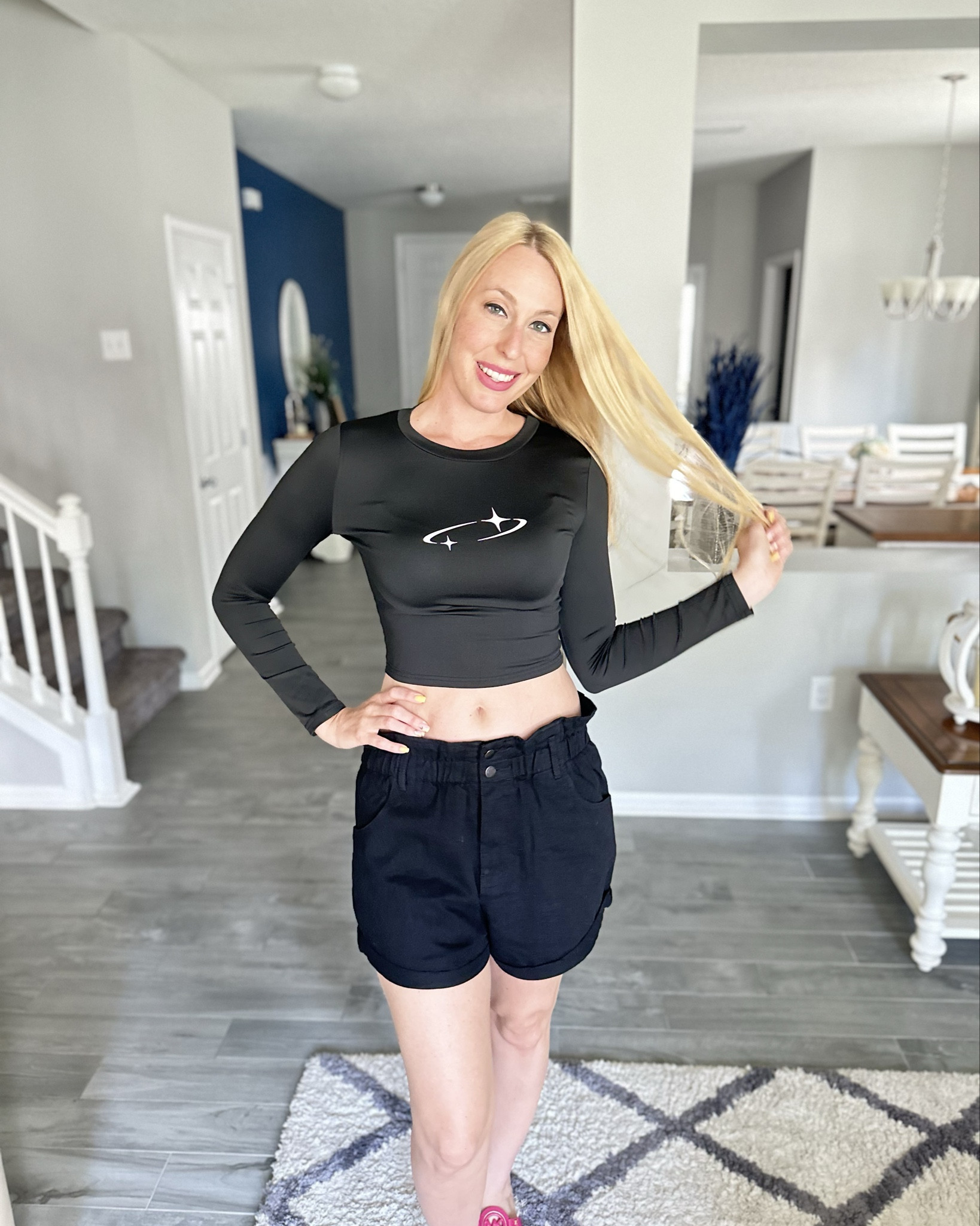 Y2K Crop top
💙 stretchy and long sleeves
💙 wearing size small


#LTKFindsUnder50 #LTKStyleTip