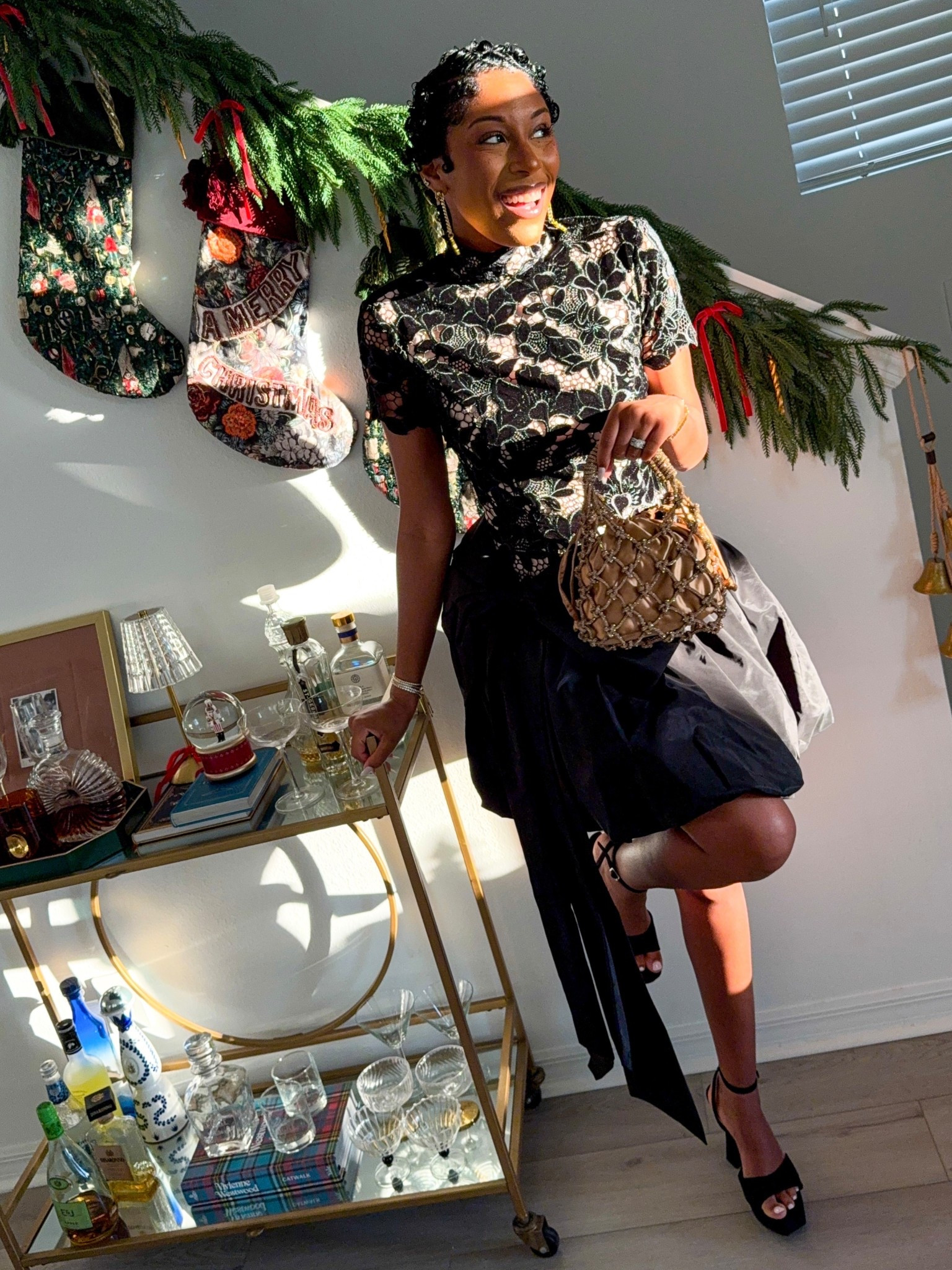 The holidays are here… which means the party season has officially begun. ✨❤️
Dressing up in Karen Millen feels like stepping straight into the magic 

#LTKHoliday