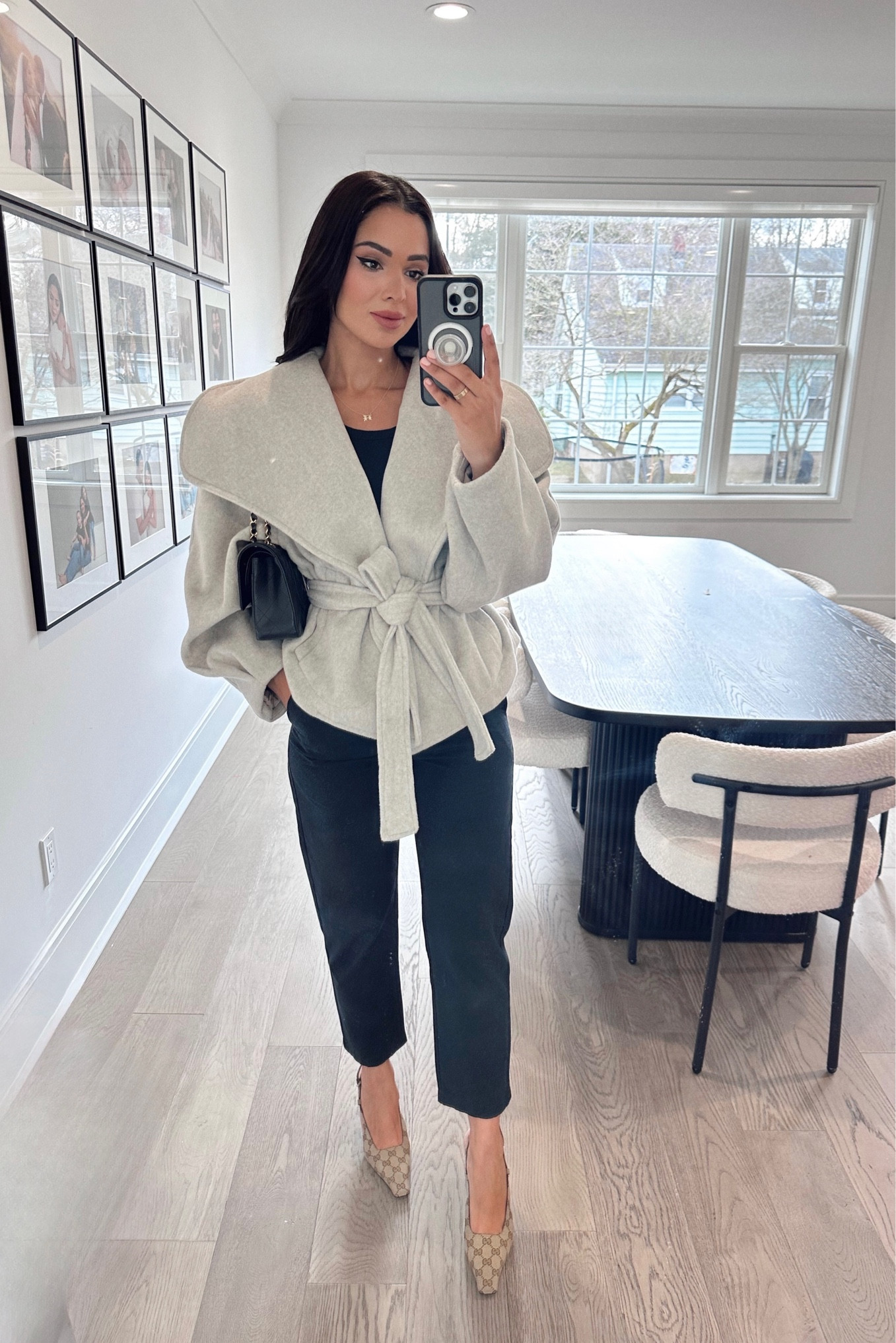 You guys I found the most perfect every day pant! They’re 100% cotton, relaxed and comfy so you can dress it up or wear with your casual ootds! Wearing size small 