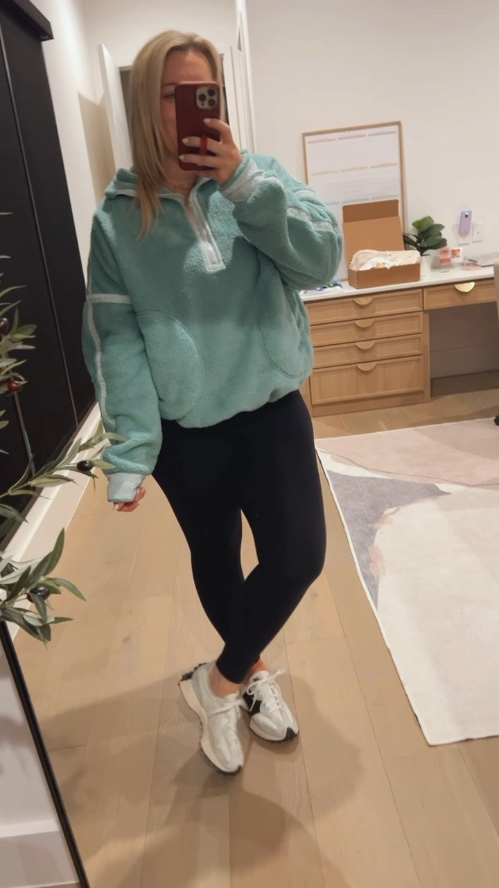 Free people look alike from Amazon! 🙌🏼

#LTKmomlife #LTKActive #LTKootd