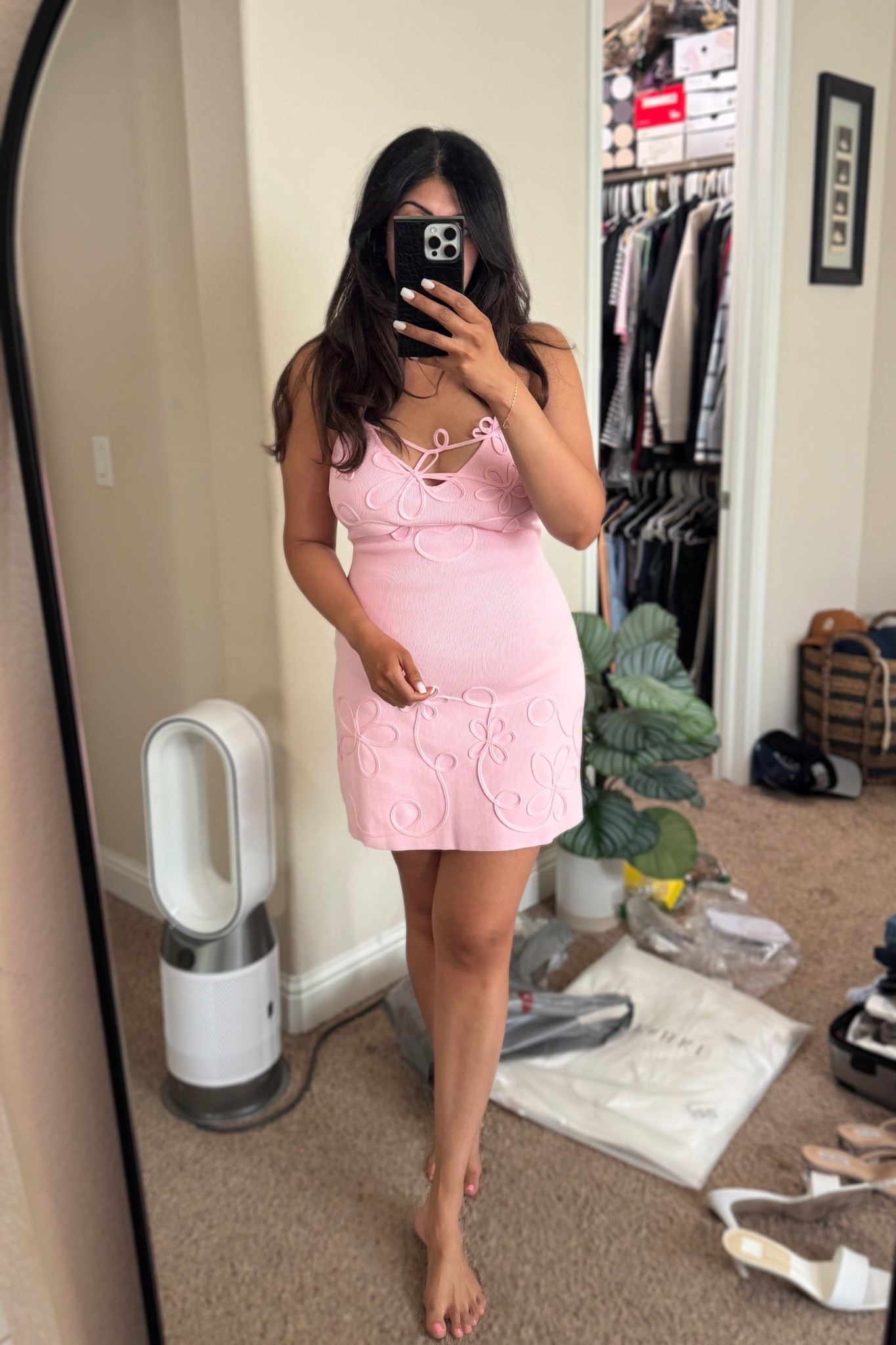 Wore this knit dress for dinner and drinks! Currently on sale 20% off. Fits tts and is knit. Floral embroidery on neck but the color is so pretty. Wearing a large and wearing shapewear underneath 

[date night outfit, party outfit, bar hoping, pink dress, size 10 dress, wedding shower, bachelorette, Las Vegas]

#LTKMidsize #LTKSaleAlert #LTKWedding