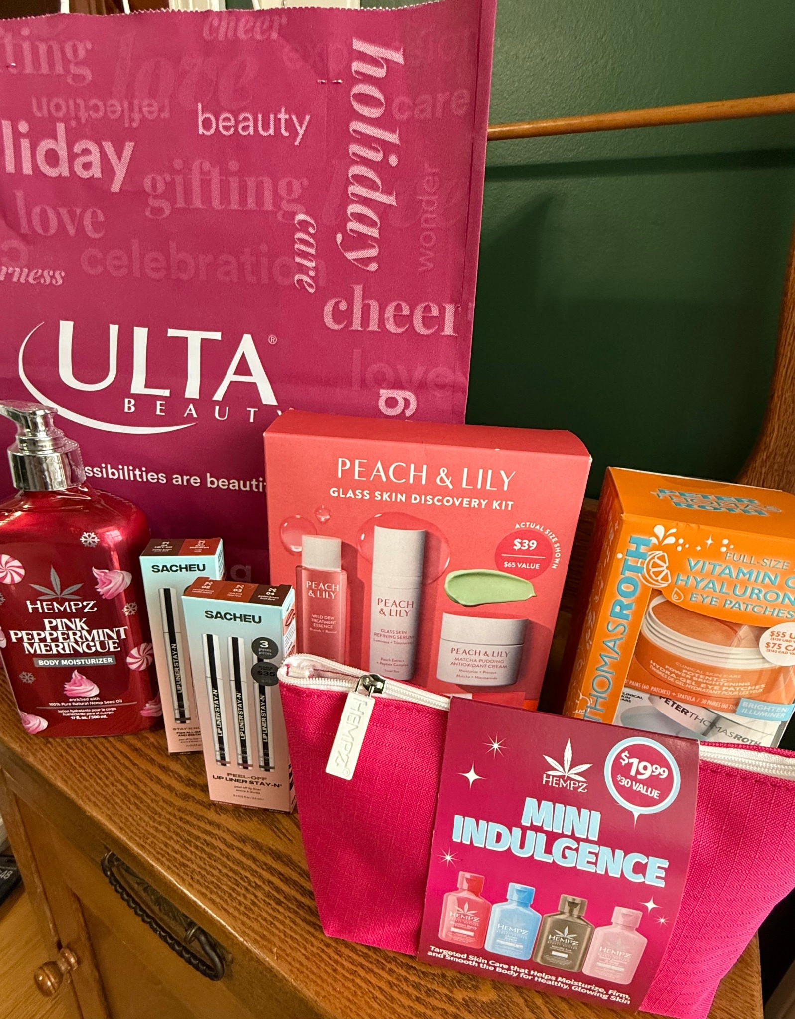 Ulta Beauty’s BOPIS Event is officially live! 
(Buy online and pick up in store)
Grab holiday beauty gifts fast with deep discounts and 20% off select brands when you Buy Online and Pick Up In-Store.
I stocked up on a few of my favorites, plus gifts for Shae and friends.
Easy, convenient, and honestly the best gifting options.
#ulta #ultabeauty #ad @ultabeauty
