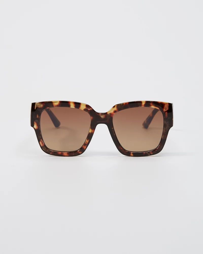 Square Sunglasses | Abercrombie & Fitch US & UK