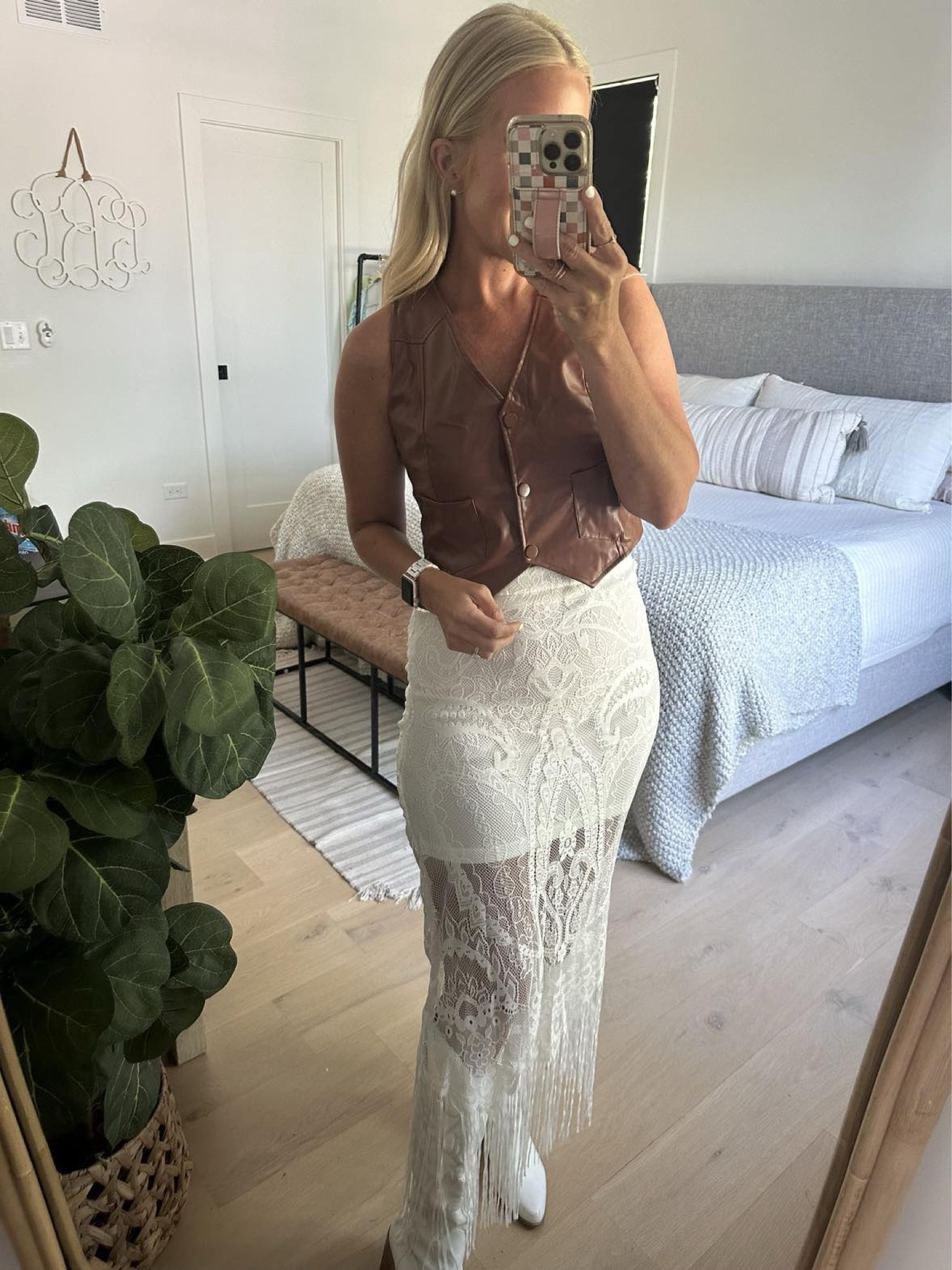 Size medium in the skirt and vest. Cute for a country music concert/festival  

#LTKFindsUnder50 #LTKCon #LTKShoeCrush