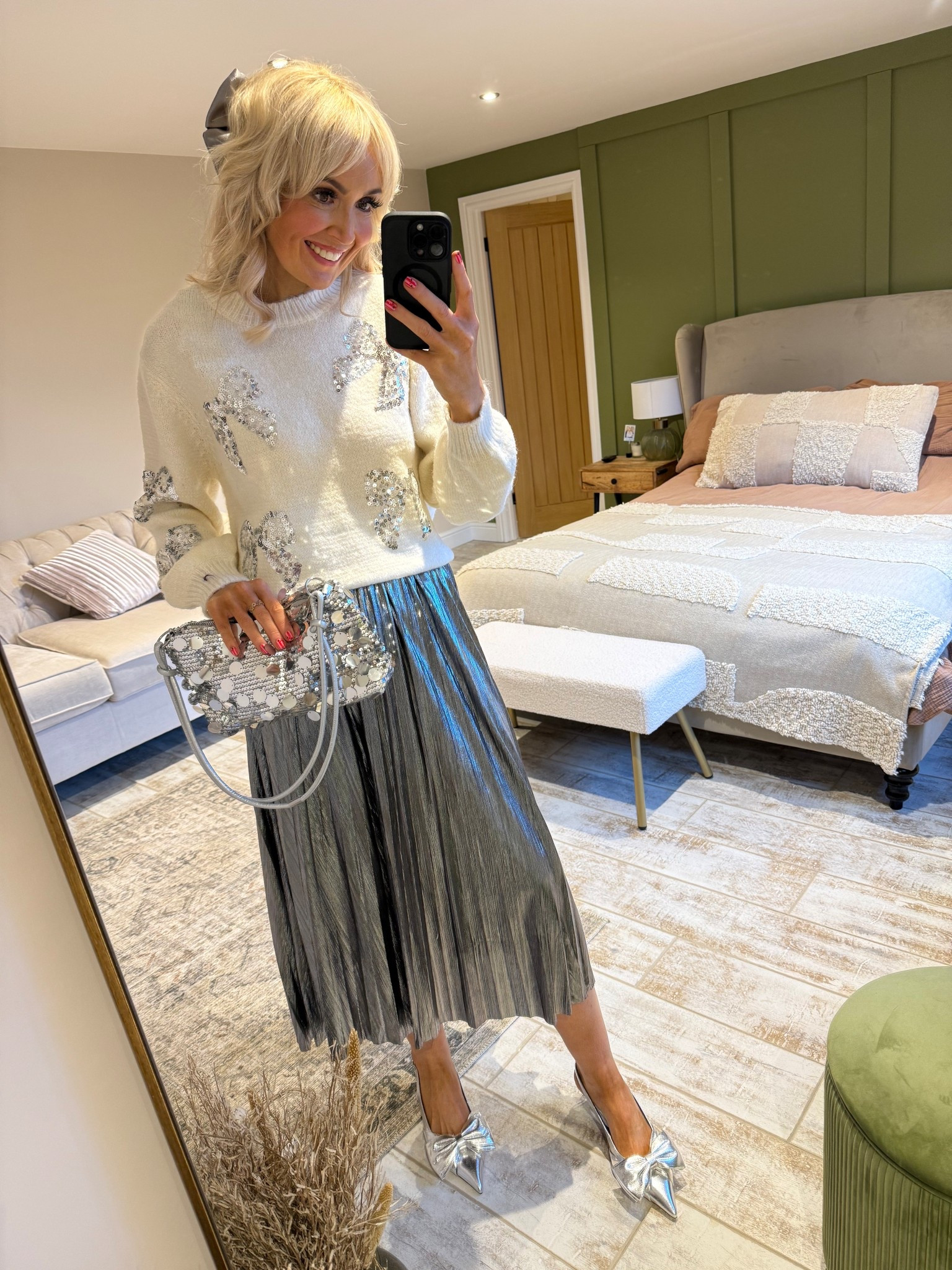 Use code CARYS15 for money off 🤍

#LTKfestive #LTKuk #LTKpartywear