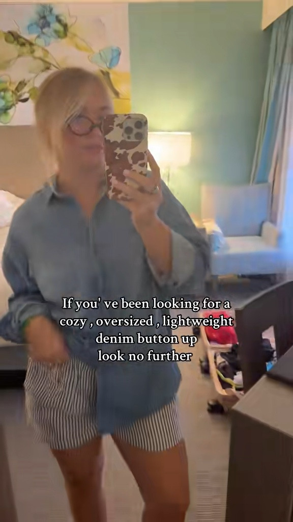 The perfect denim top 

#LTKMidsize #LTKSeasonal