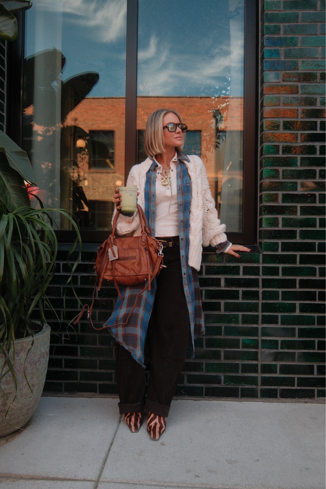 @FreePeople OOTD with new fall arrivals

#LTKootd #LTKSeasonal #LTKOver40