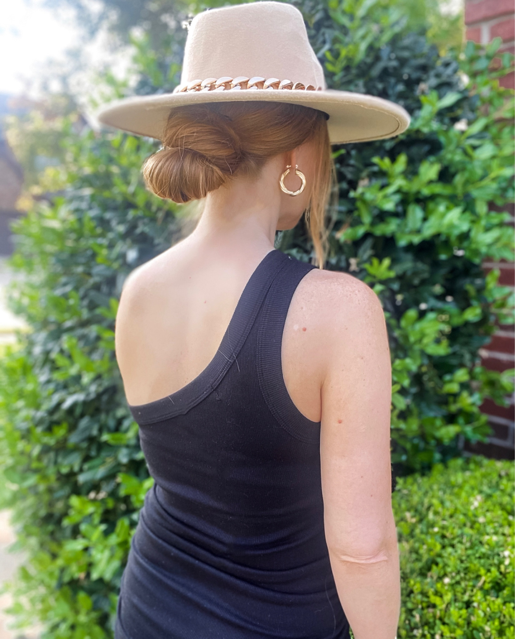 Fall hair, fall hats, fall dresses, date night, ever eve 

#LTKstyletip #LTKSeasonal #LTKbeauty