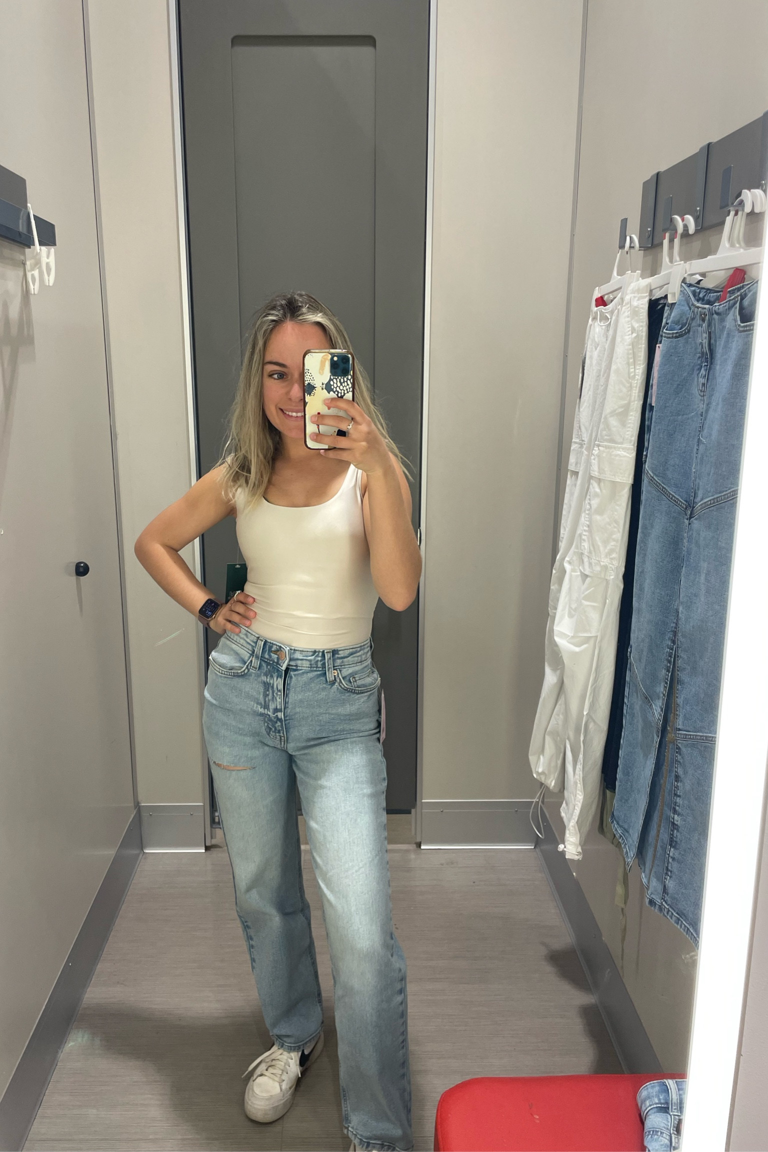 I’m wearing size 0 jeans and XS top!! 


#LTKxTarget #LTKU #LTKSeasonal