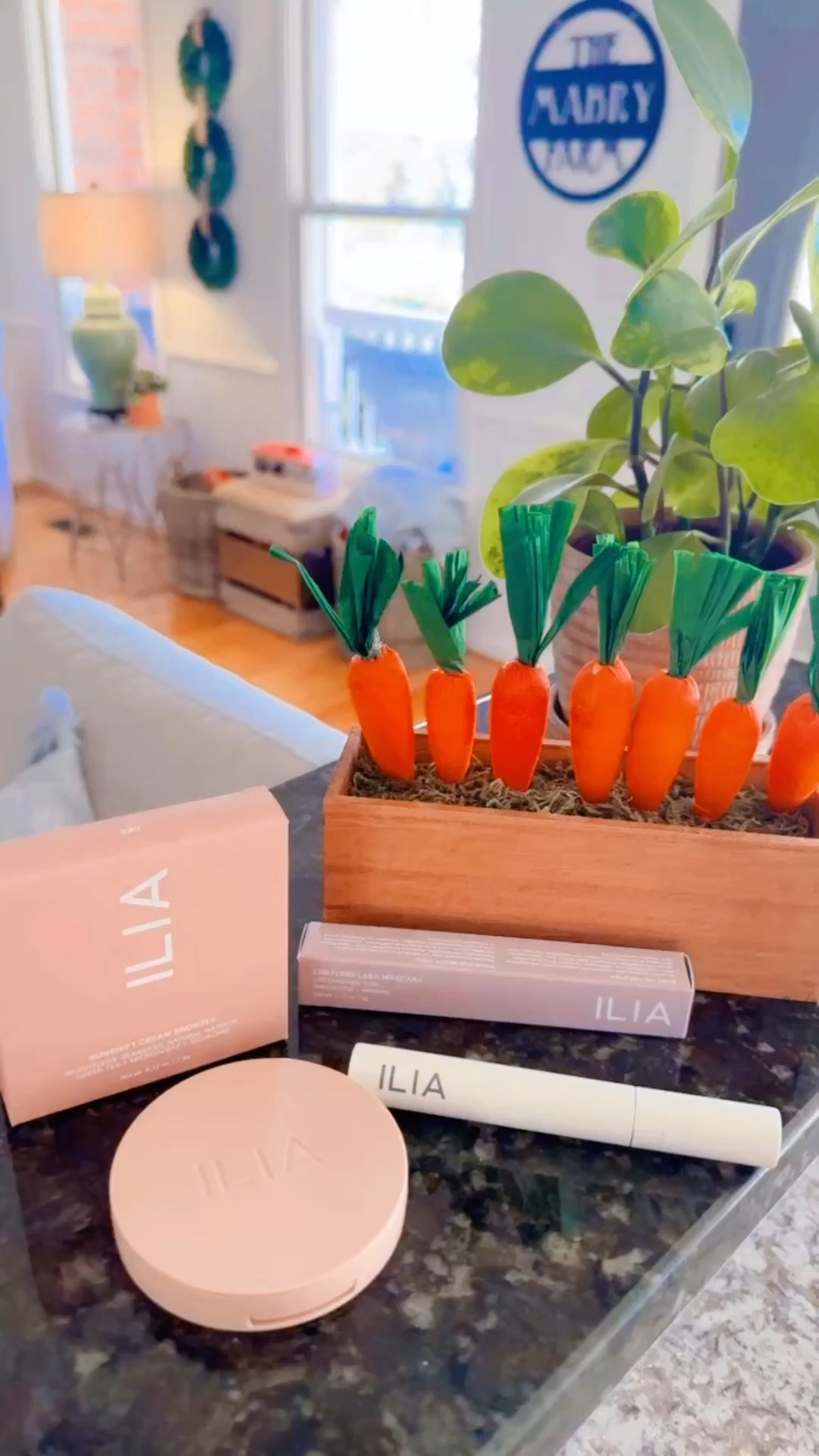 Just restocked on my favorite @iliabeauty bronzer and mascara ✨ - linked them 🔗 both for y’all below 👇🏽 

#LTKBeauty