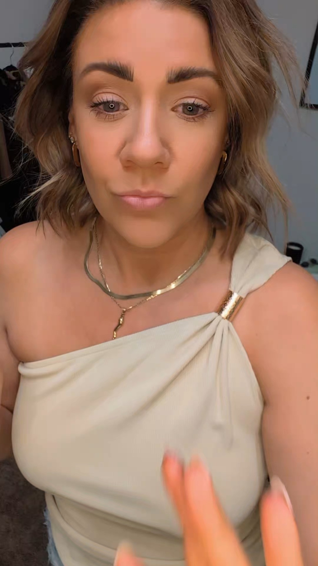 TRY ON WITH ME: PRETTYGARDEN

Cute one shoulder top with a fun gold detail. Fits TTS. Looks like the picture! Great summer top 

 #LTKootd #LTKMidsize #LTKTall