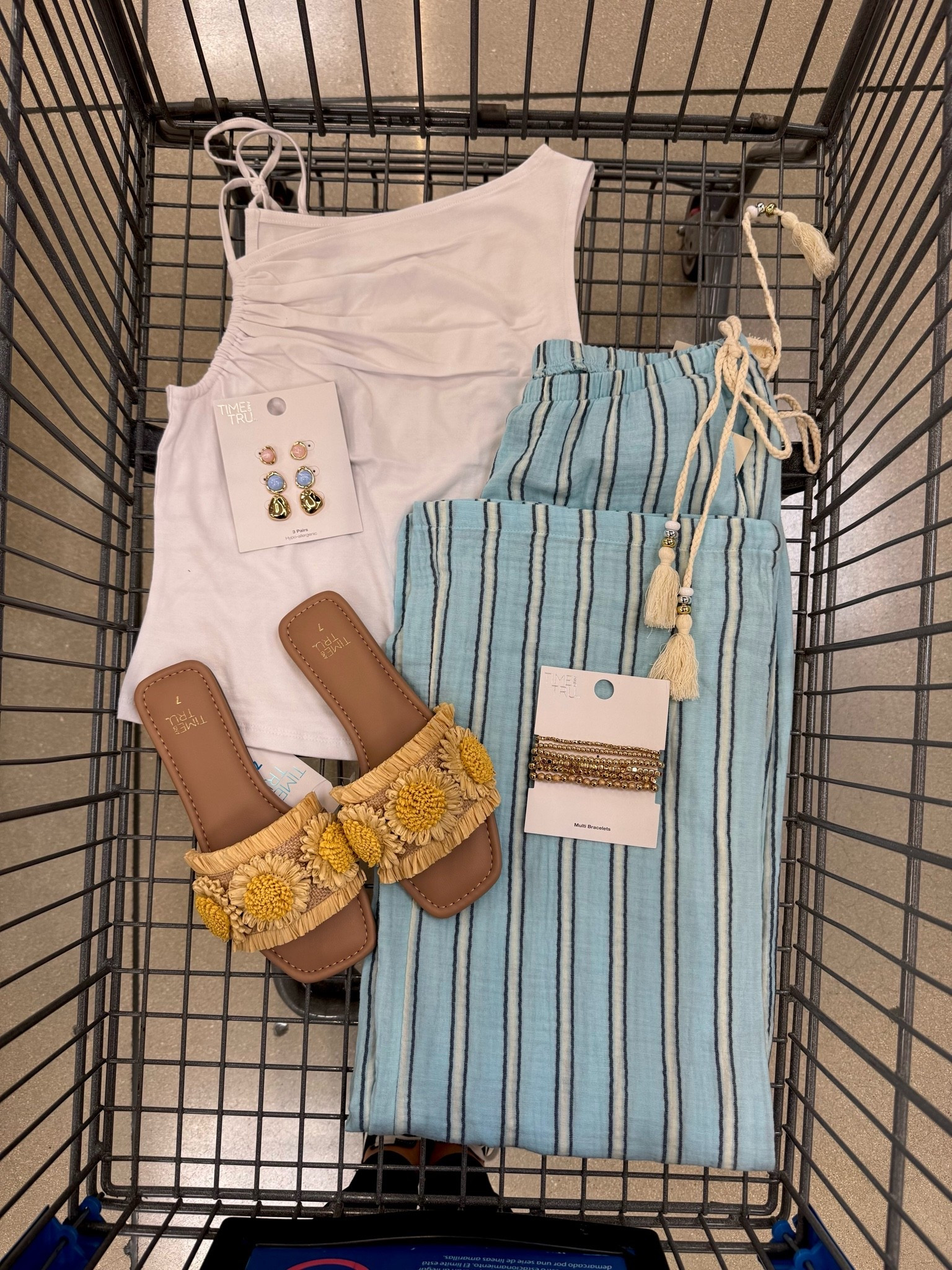 Walmart new arrivals ❤️

#LTKootd #LTKgrwm #LTKdayinmylife
