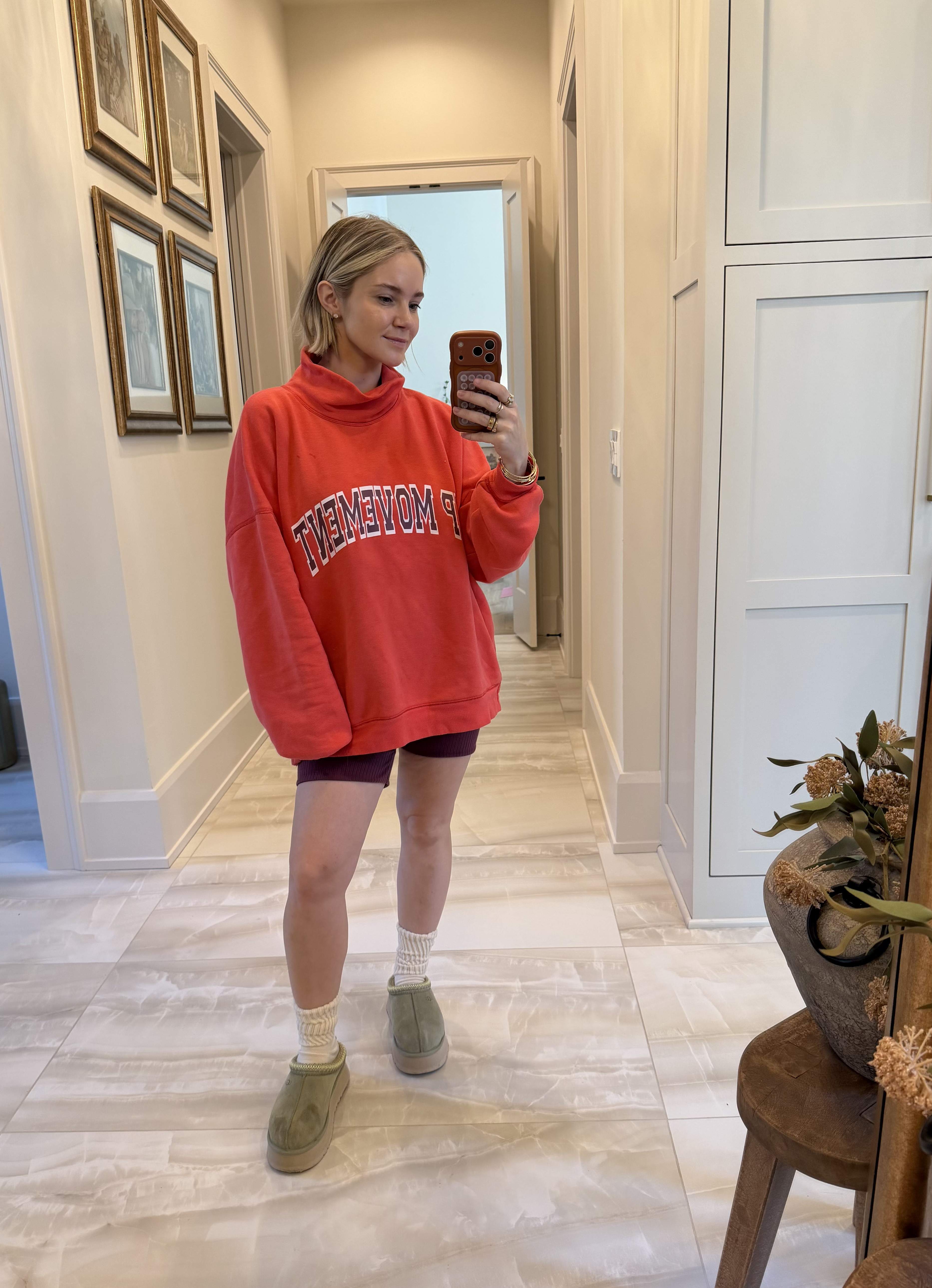 @Fpmovement is having their The Merry Everything Sale! Get 25% Off $500 + 20% Off $250-499. so good to stock up on your faves!! #fpmovementpartner
 

 