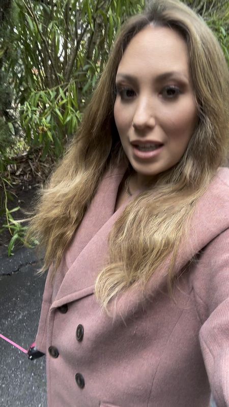 Baby it’s cold outside 🎶 Loving my
new Madewell coat ! Comment below and let me known what your favorite brand of coats are! 😍

#LTKSeasonal #LTKVideo #LTKstyletip